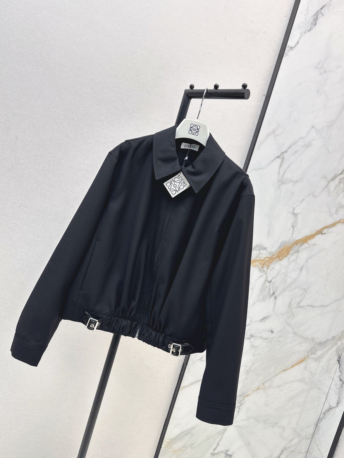 Loe 25fw jacket