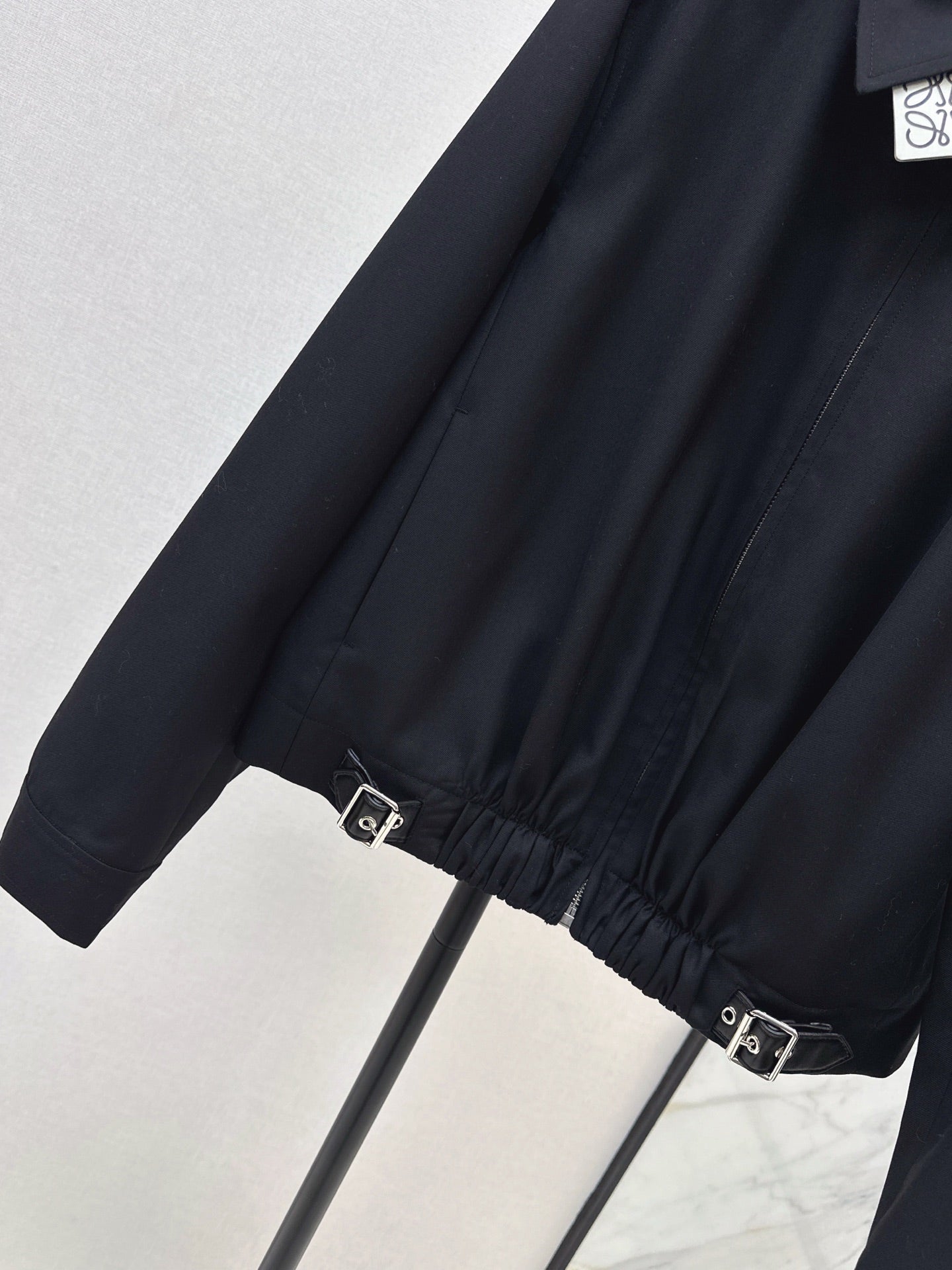 Loe 25fw jacket