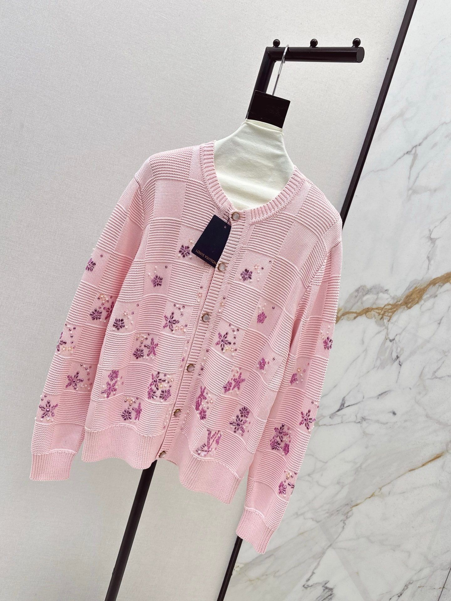 Louis 25fw nigo cardigan