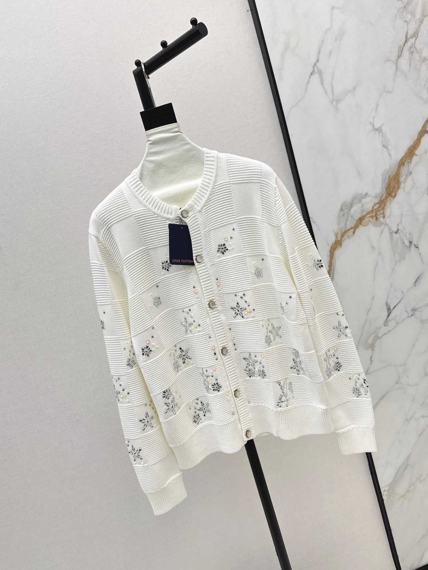 Louis 25fw nigo cardigan