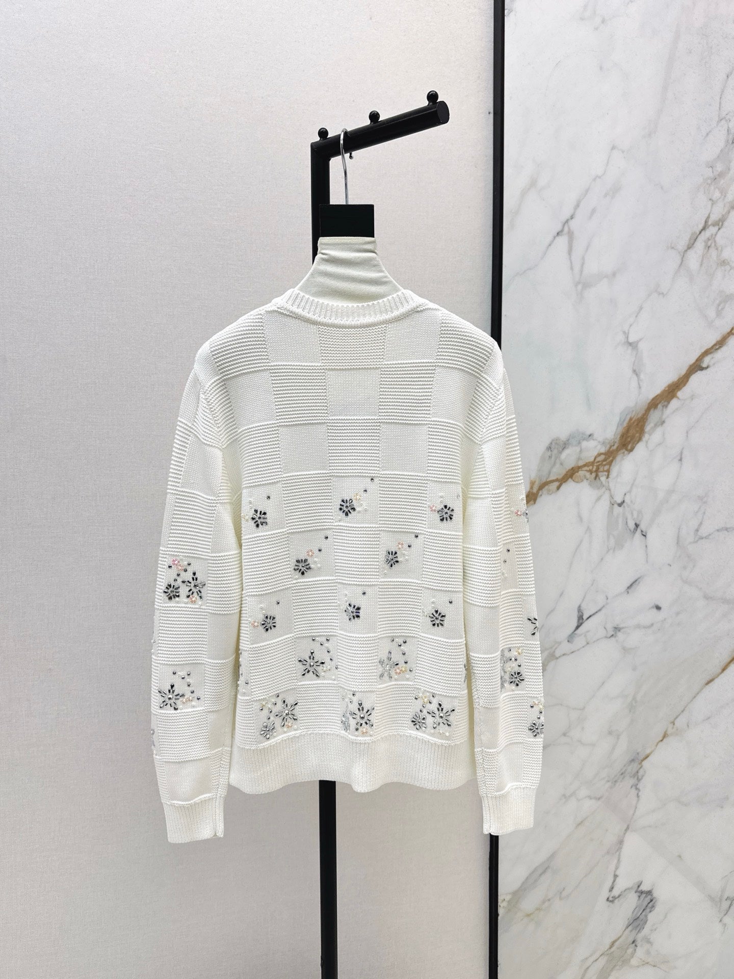 Louis 25fw nigo cardigan