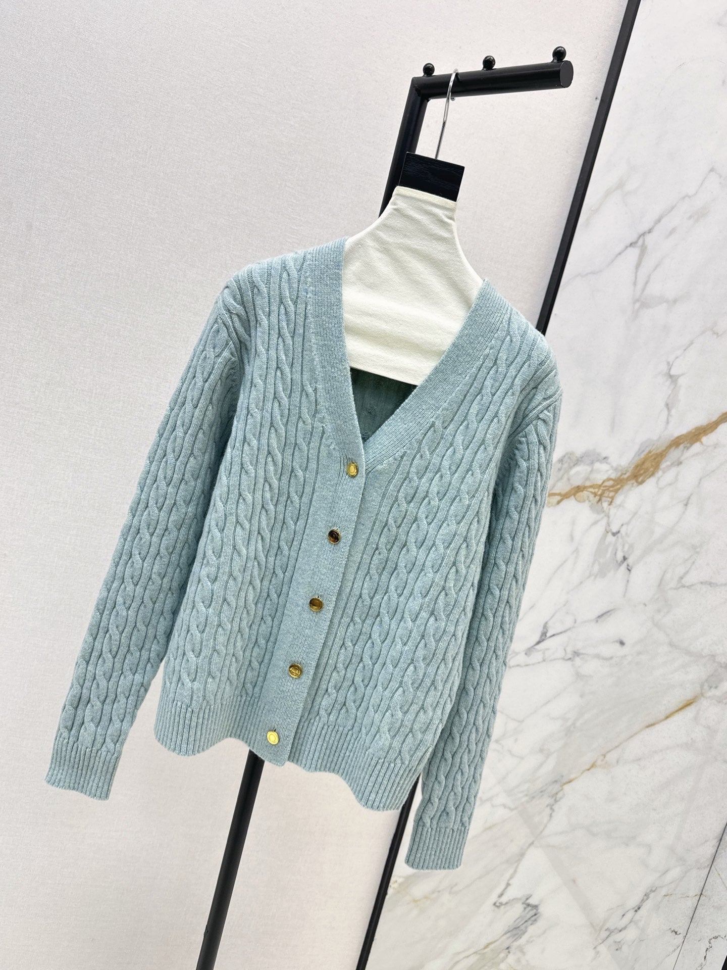 Loro 25fw wool cardigan