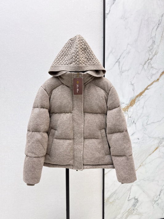 Loro 25fw down jacket