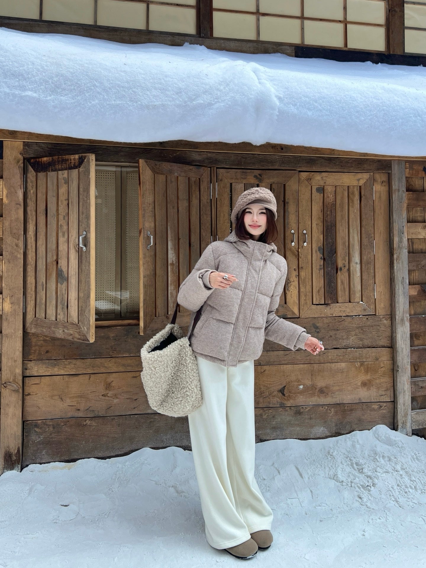 Loro 25fw down jacket