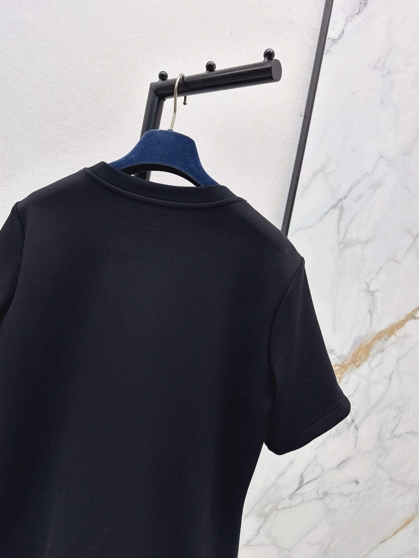 Loui 25fw T-shirt