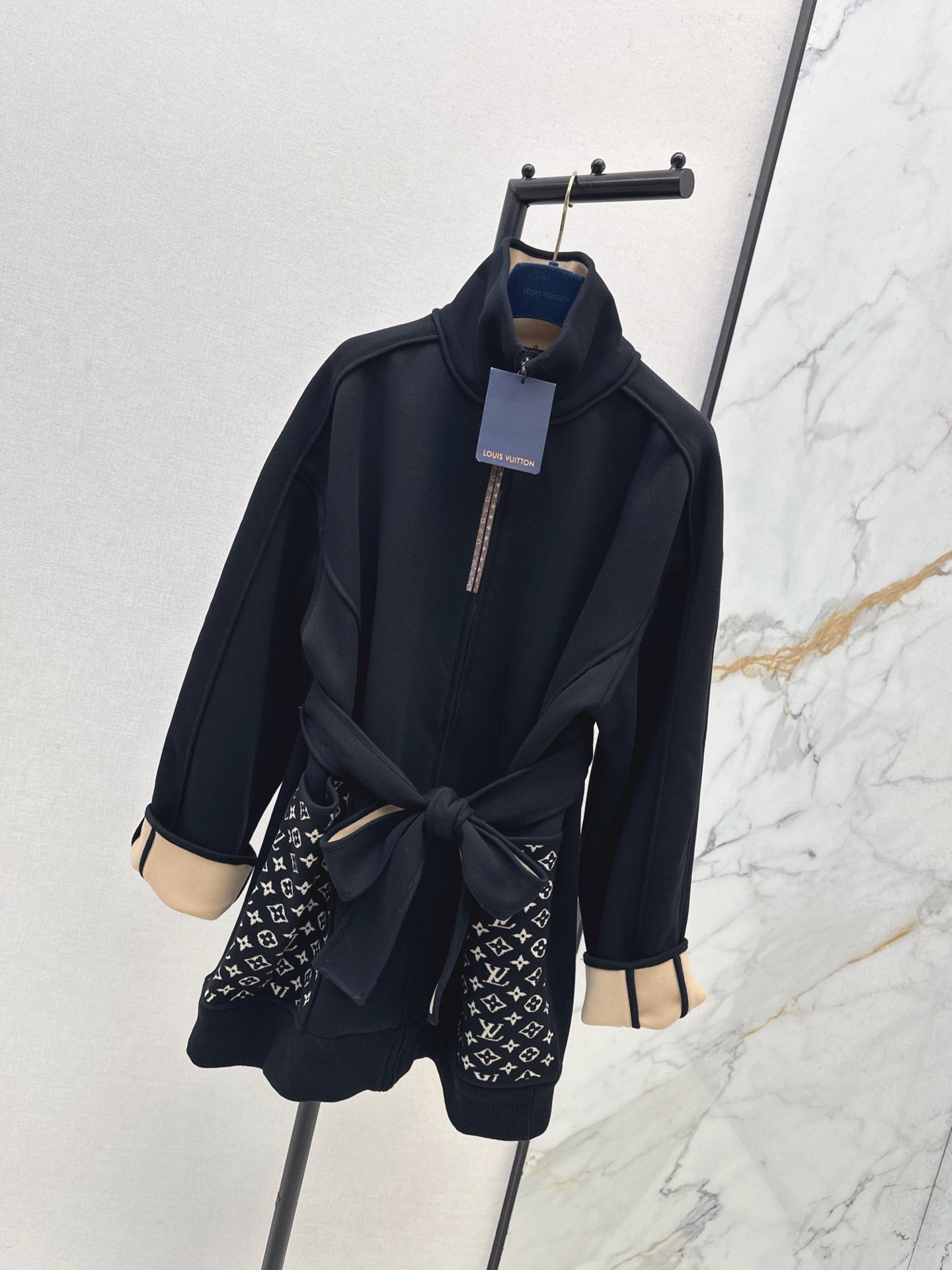 Louis 25fw jacket