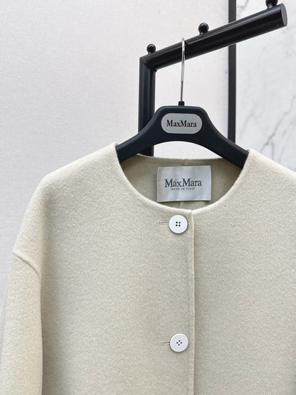 Loro 25fw cashmere jacket