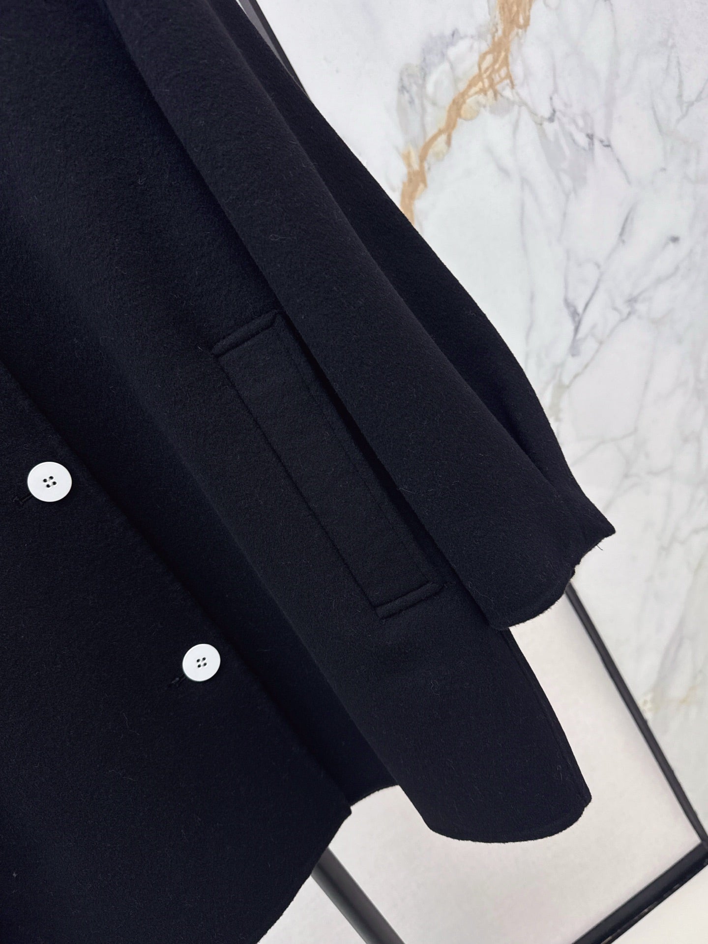 Loro 25fw cashmere jacket