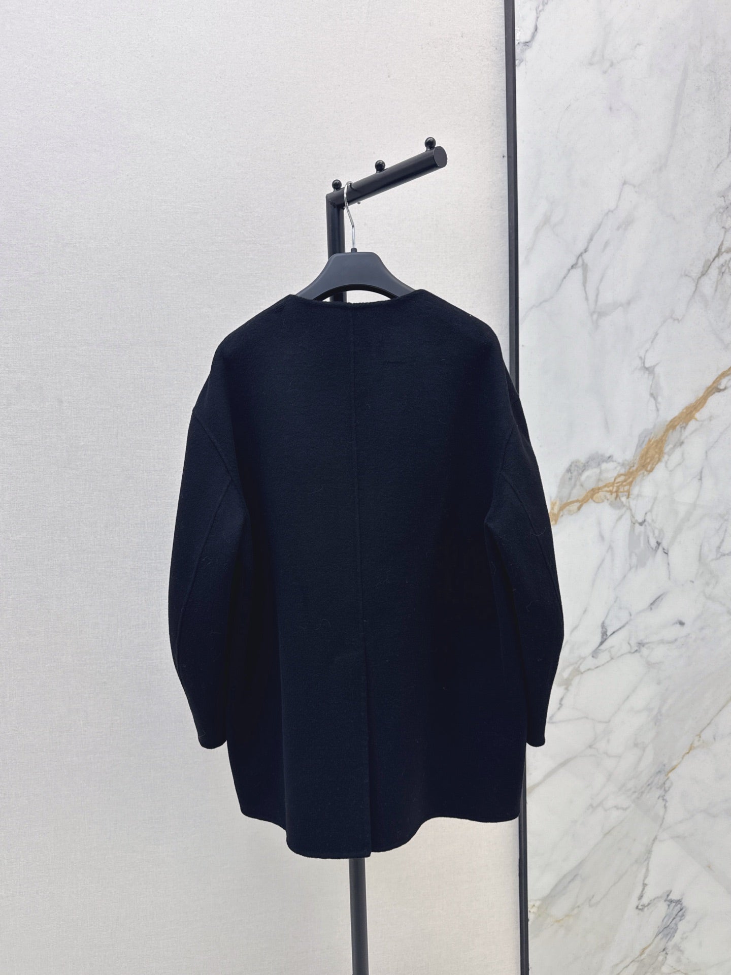 Loro 25fw cashmere jacket