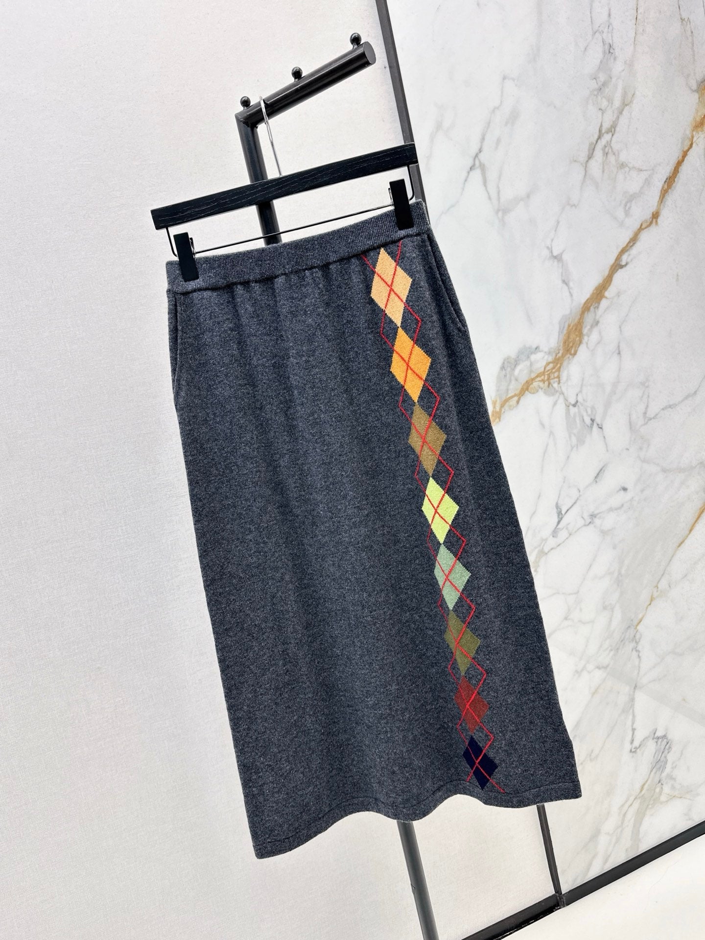ER 25fw jacquard skirt