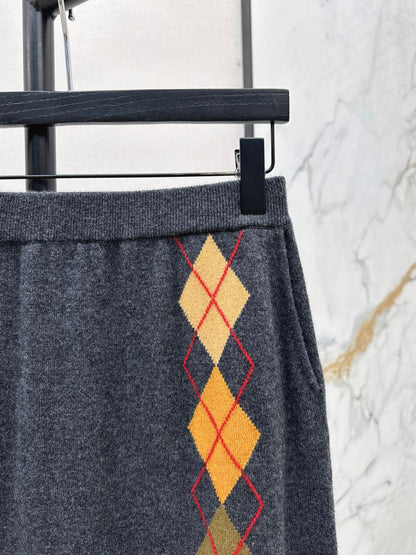 ER 25fw jacquard skirt
