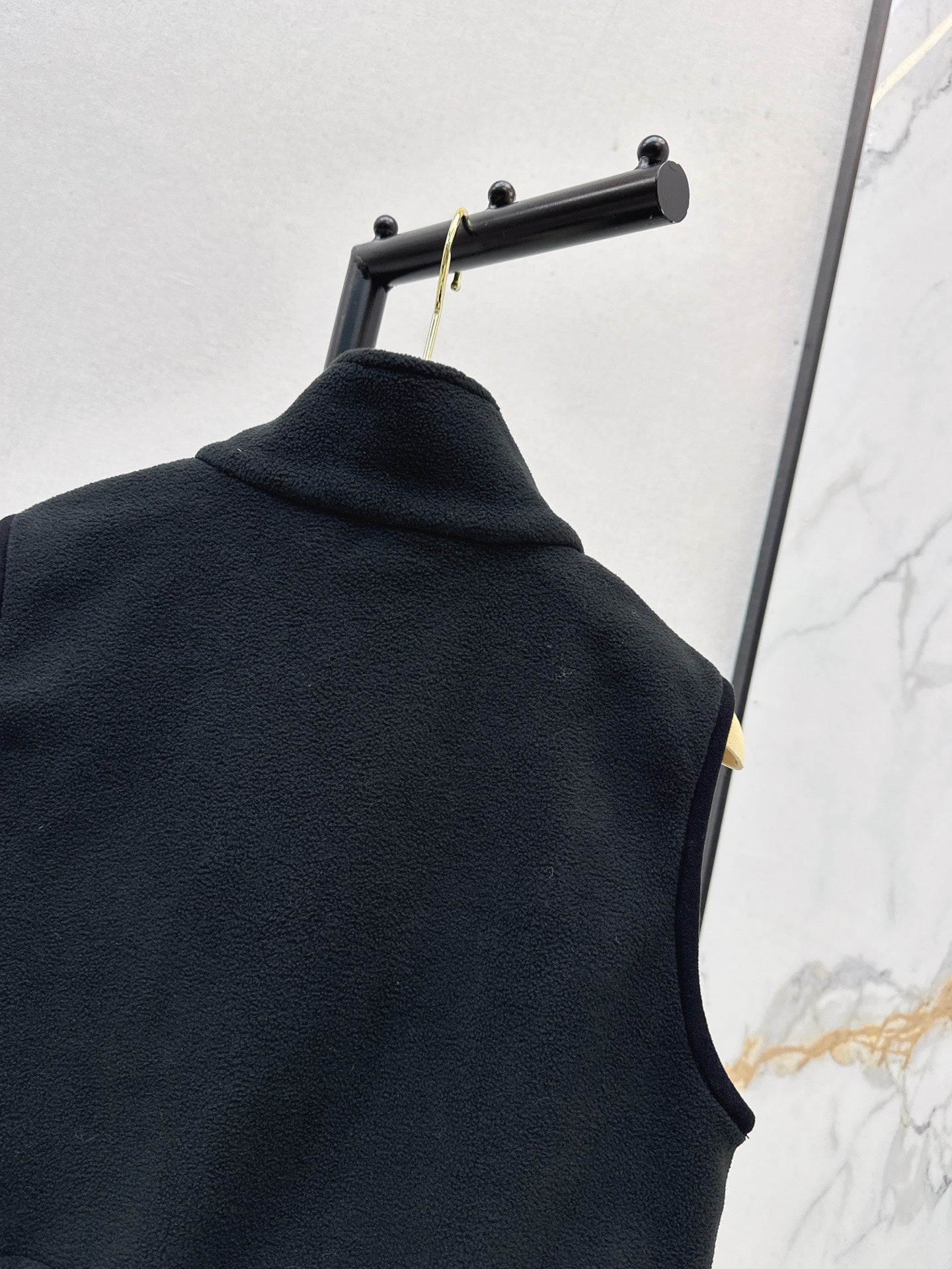 Miu 25fw vest