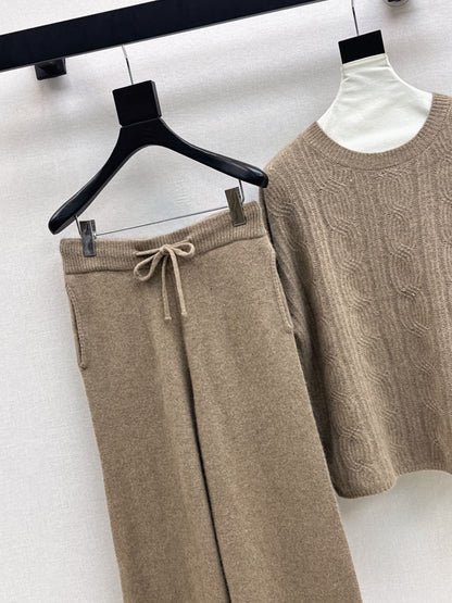 Loro 25fw sweater suit