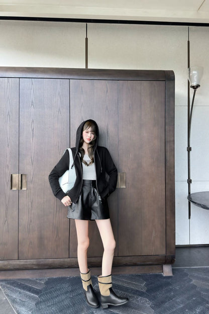 Loe 25fw hooded jacket