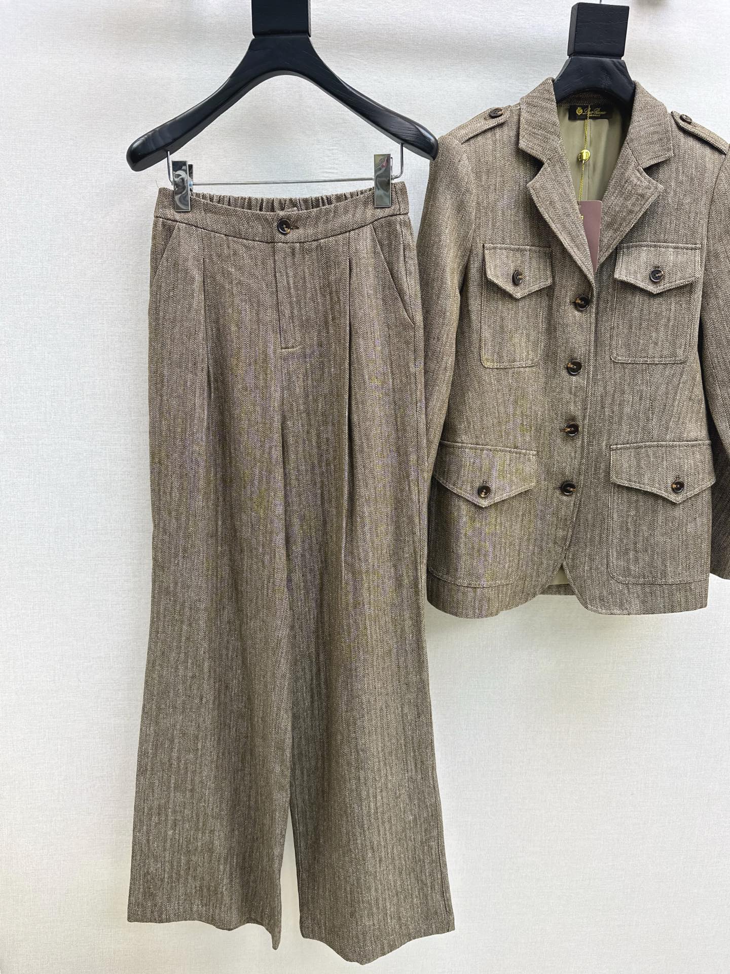 Loro 25fw linen suit