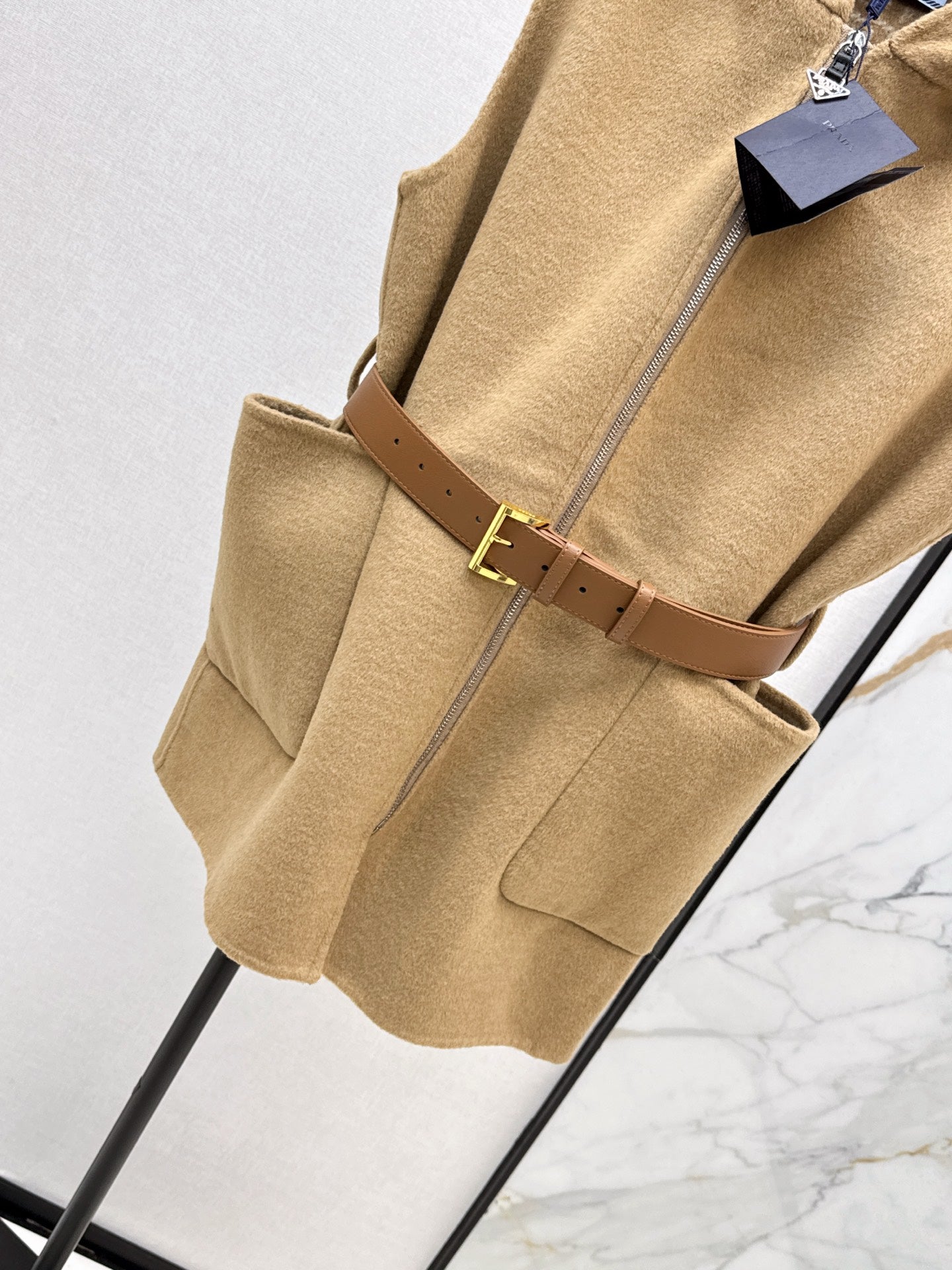 Prad 25fw hooded vest
