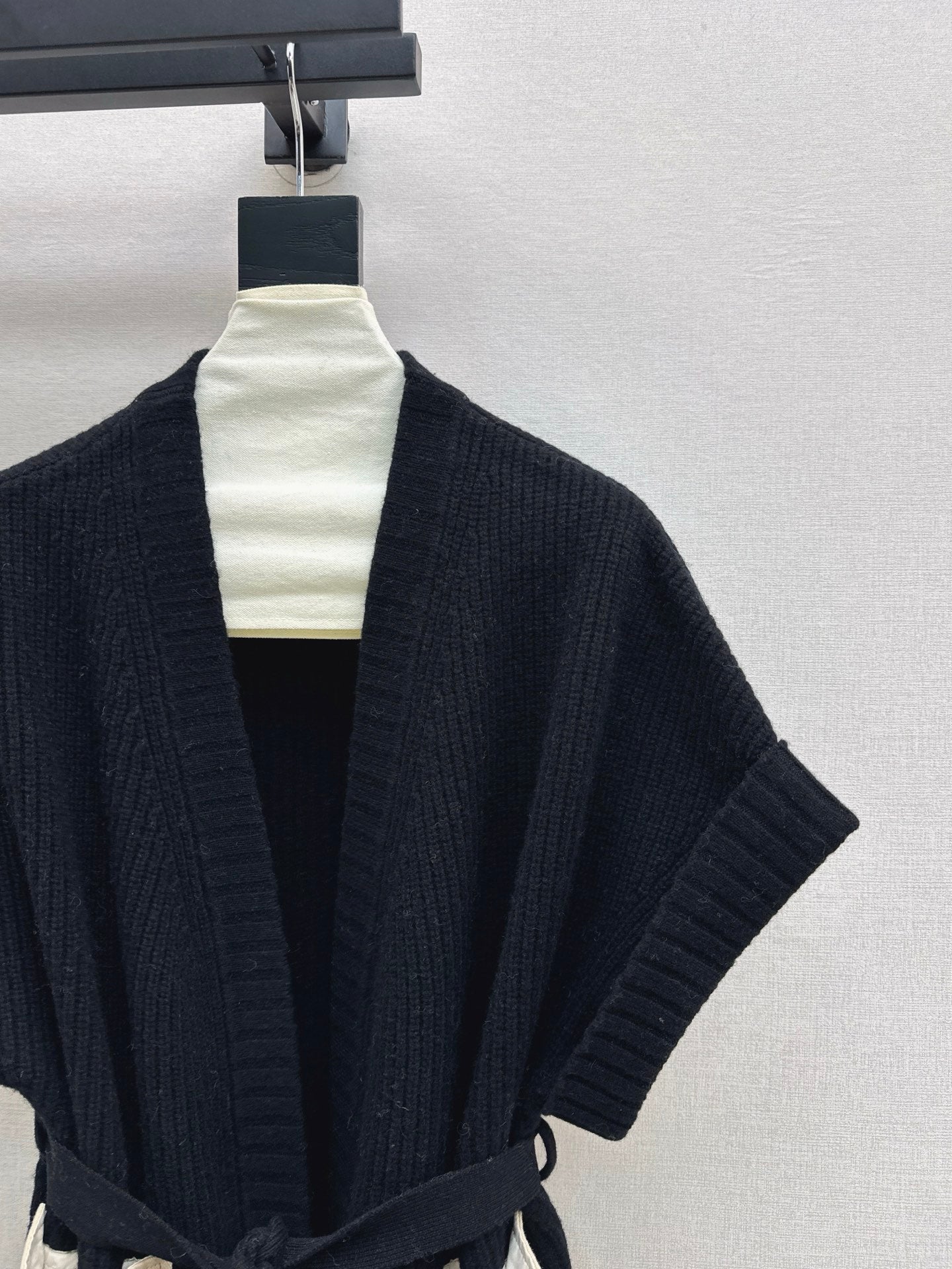 Loro 25fw wool vest