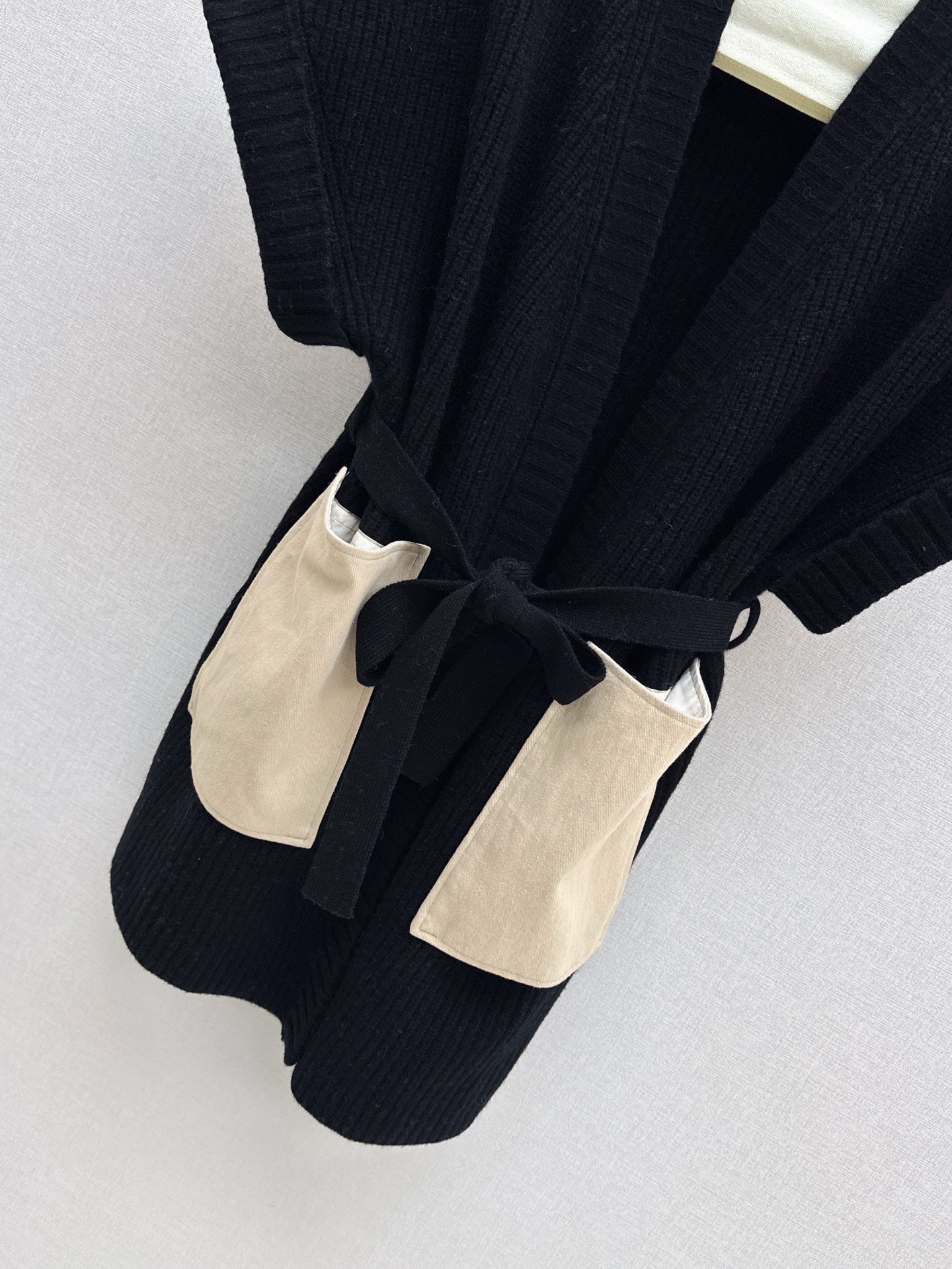 Loro 25fw wool vest
