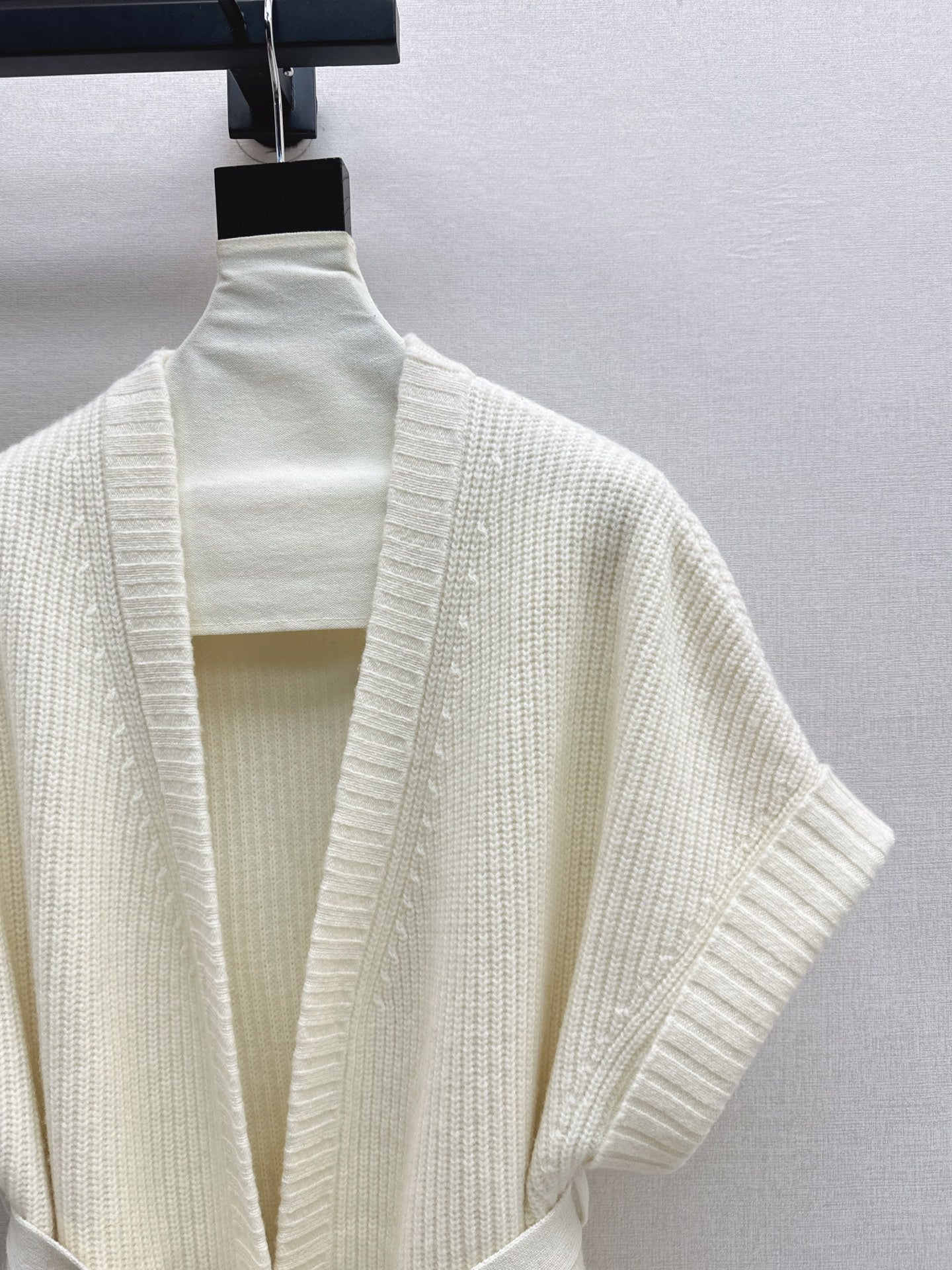 Loro 25fw wool vest