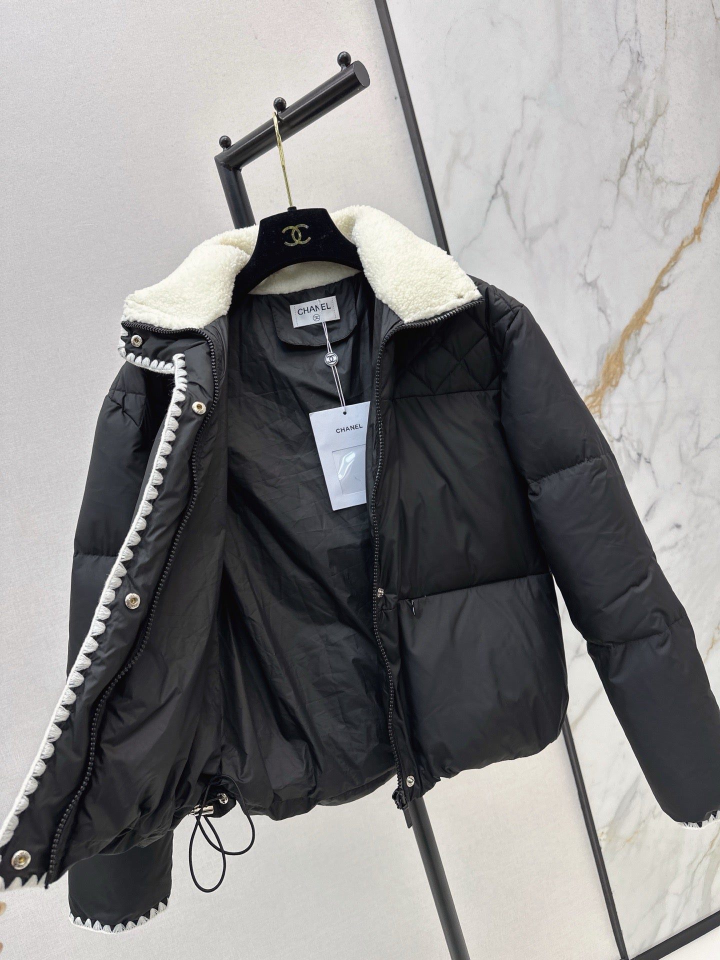 Chan 25fw down jacket
