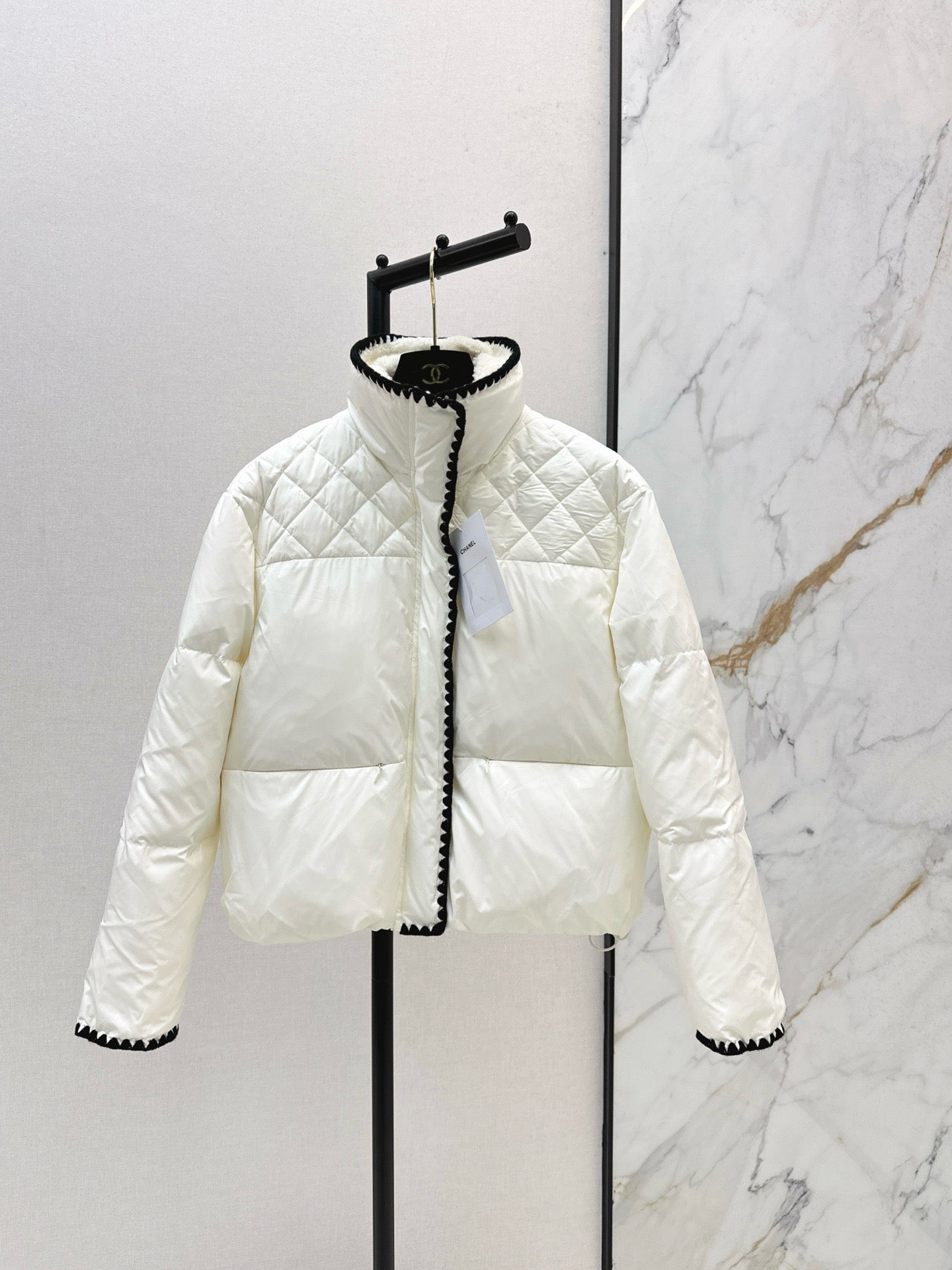 Chan 25fw down jacket