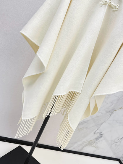 CD 25fw wool cape