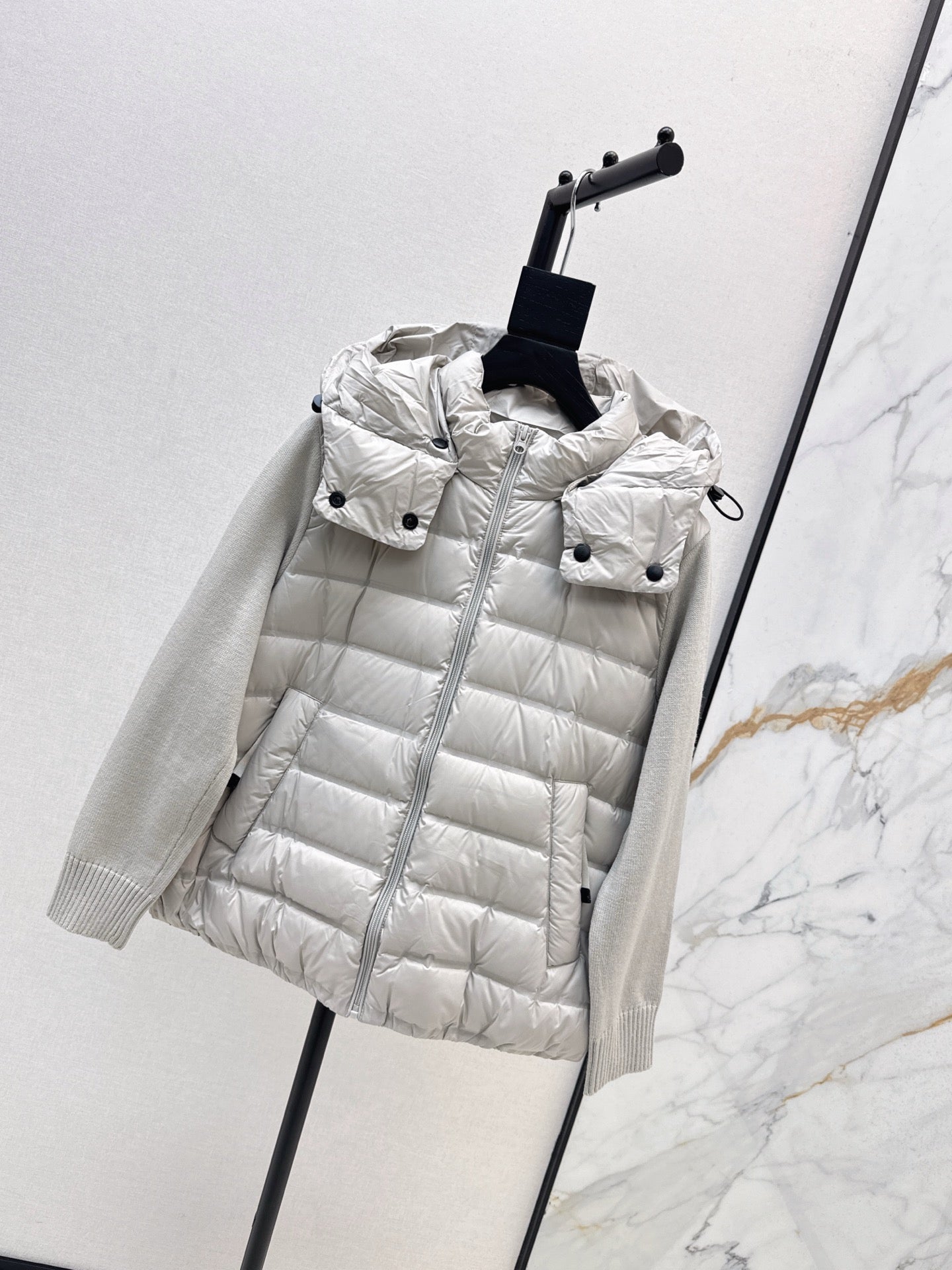 Brun 25fw down jacket