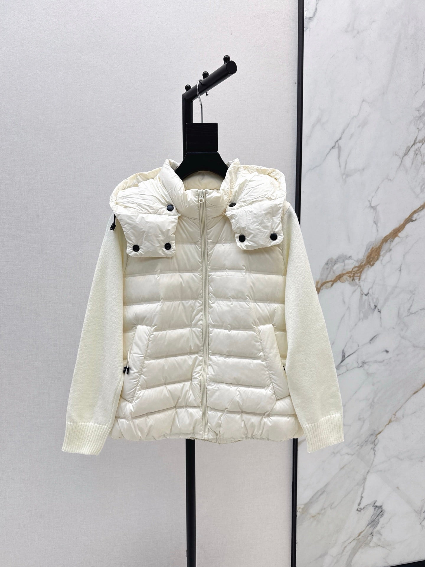 Brun 25fw down jacket