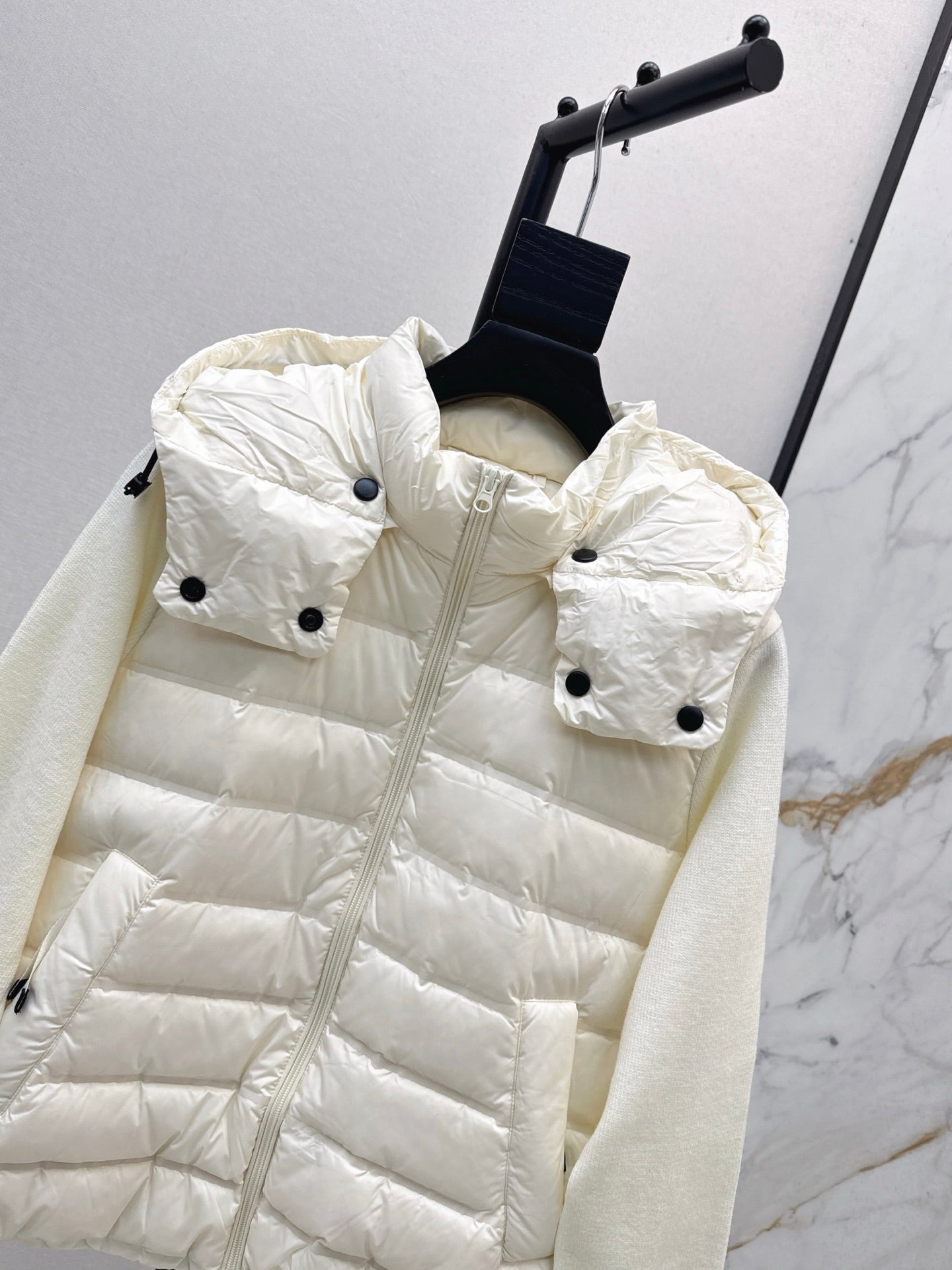 Brun 25fw down jacket