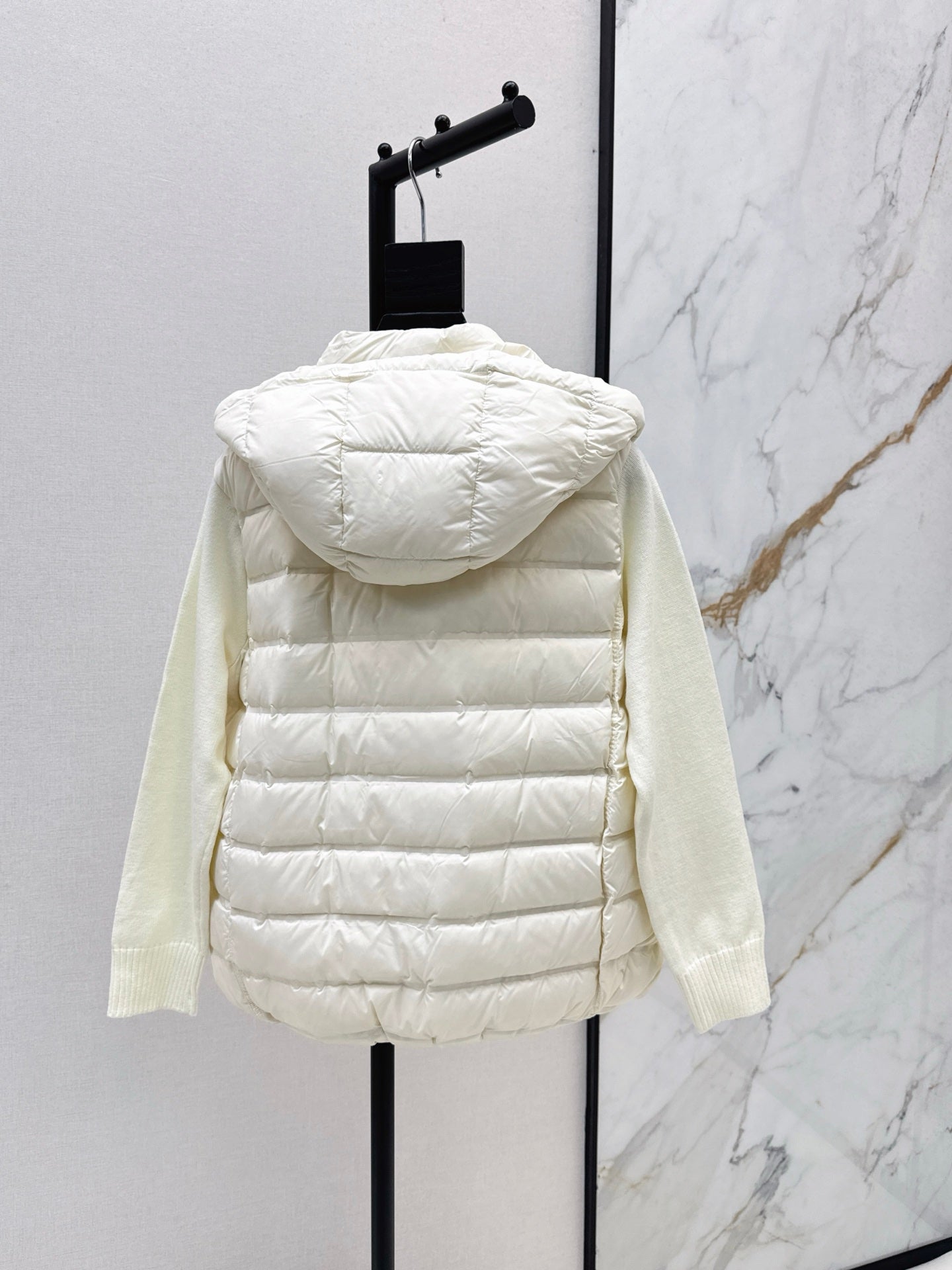 Brun 25fw down jacket