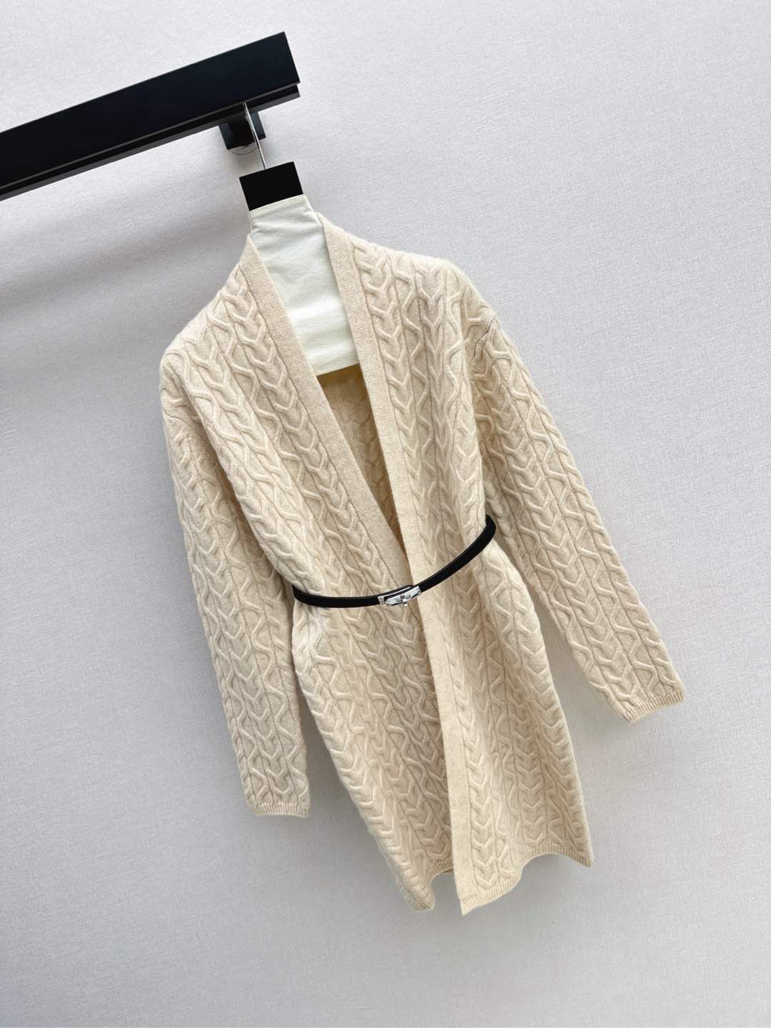 Herm 25fw wool cardigan