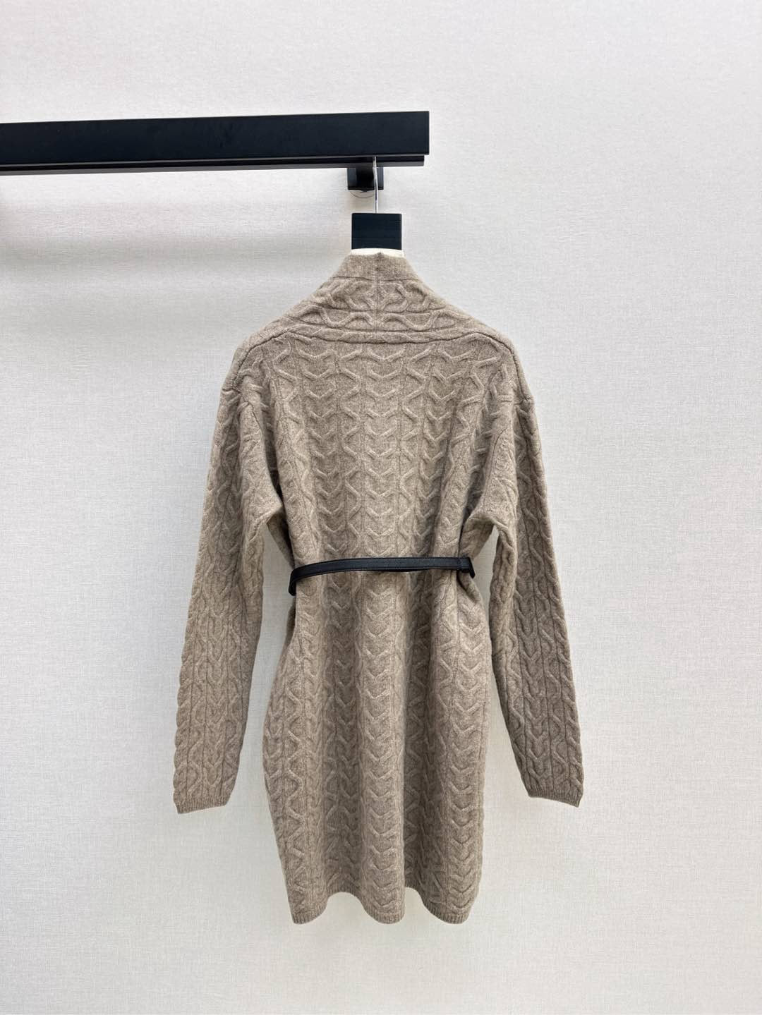 Herm 25fw wool cardigan