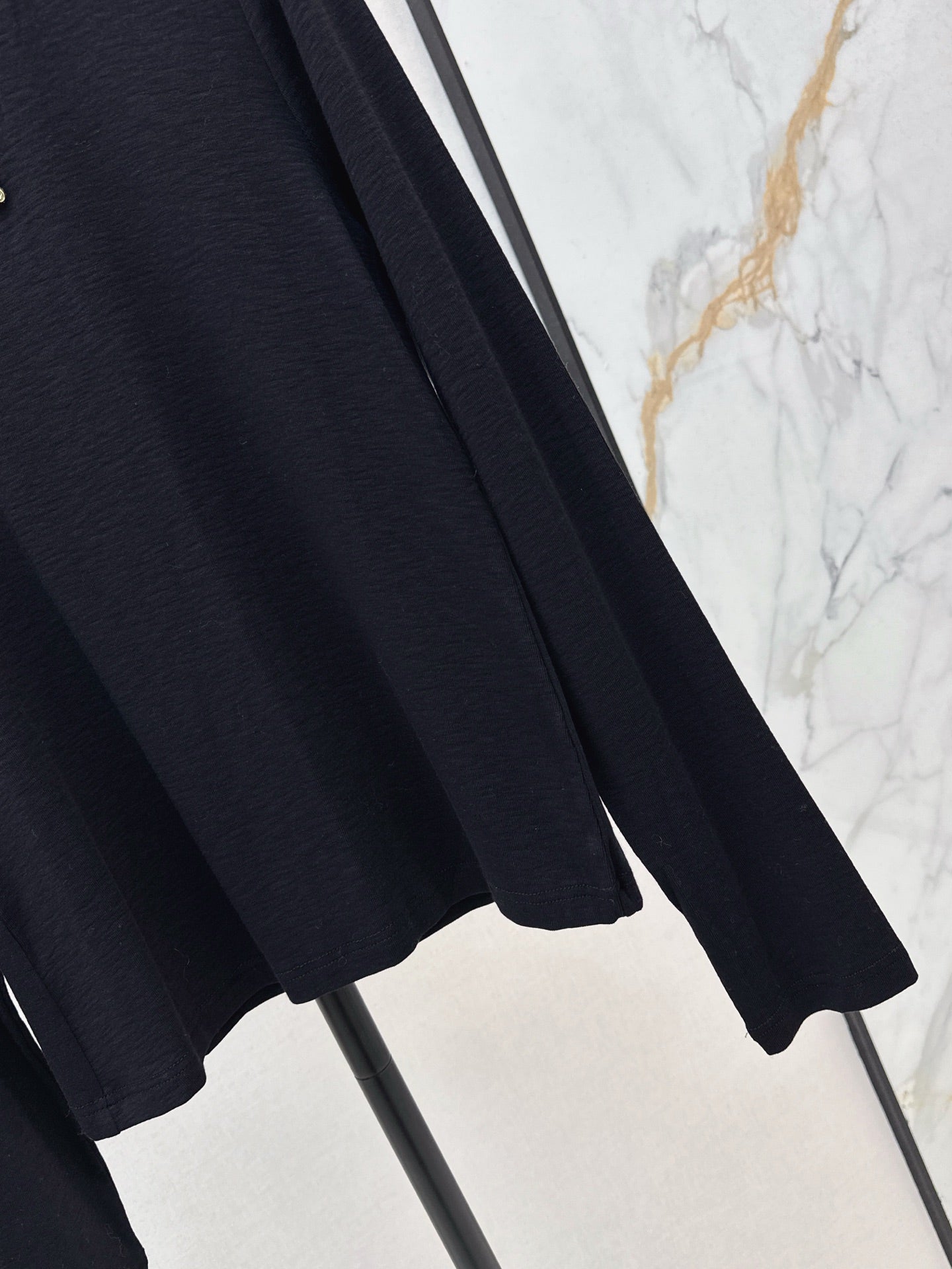 Loe 25fw shirt