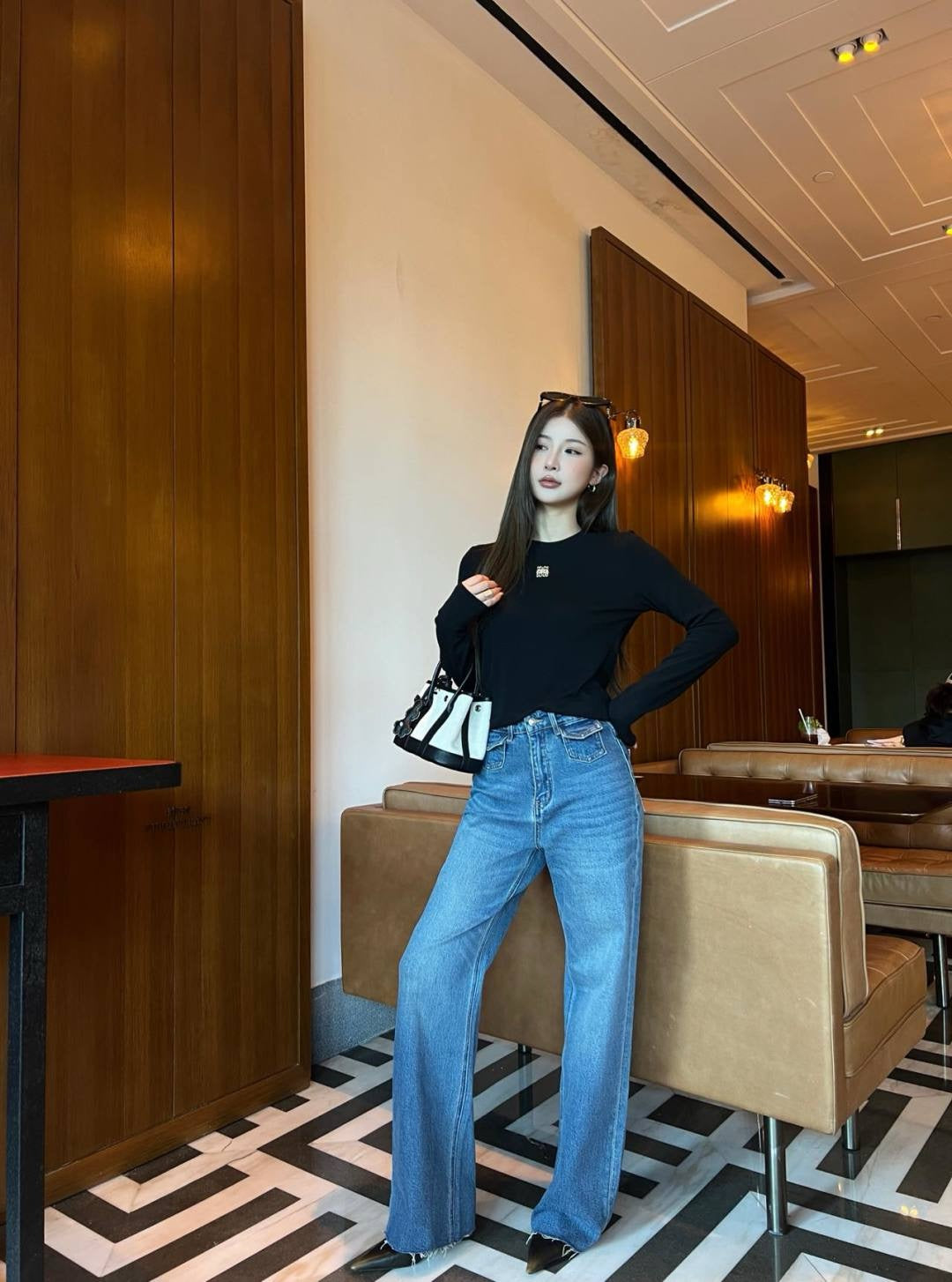 Loe 25fw shirt