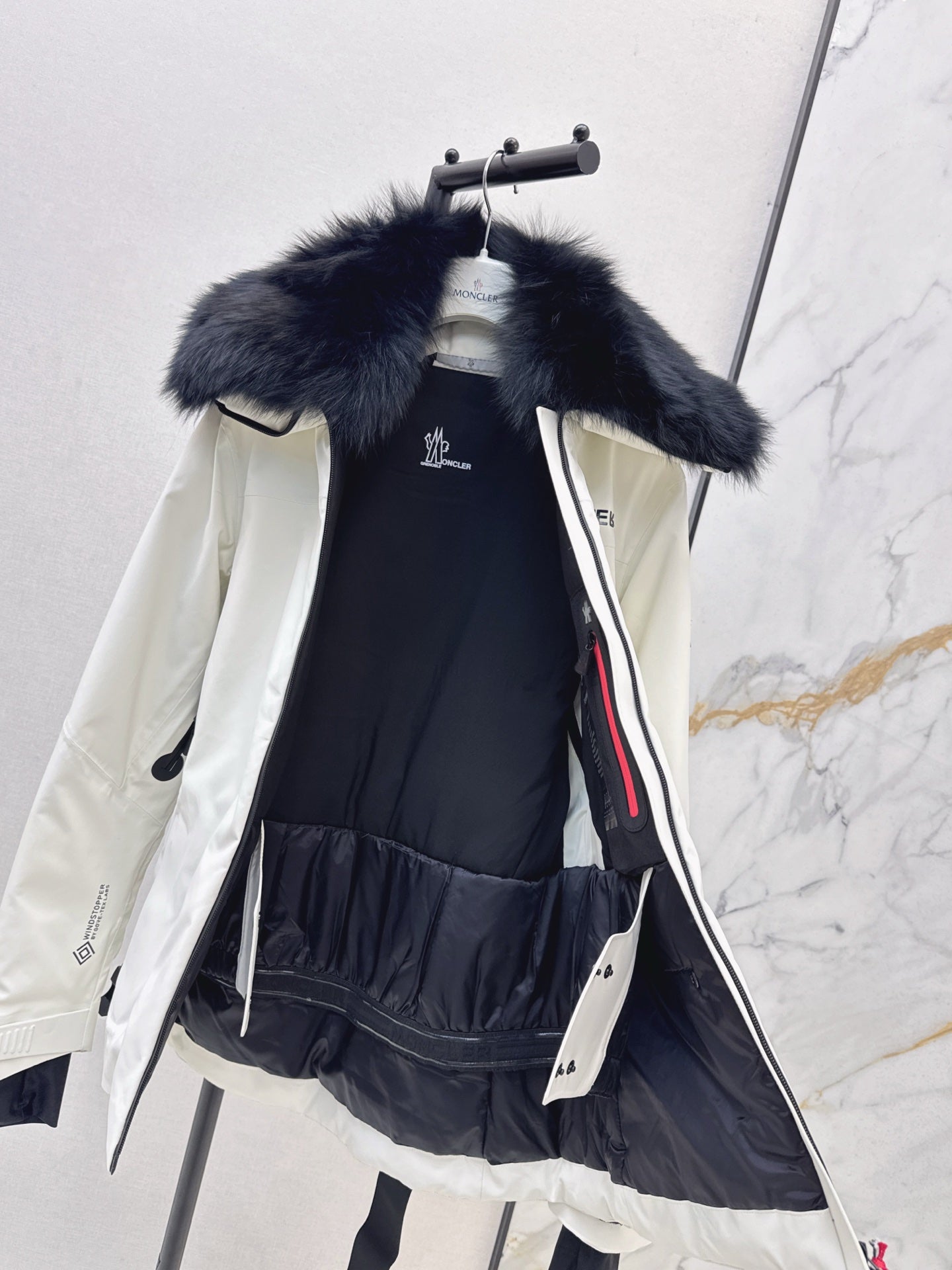 Monc 25fw down ski wear