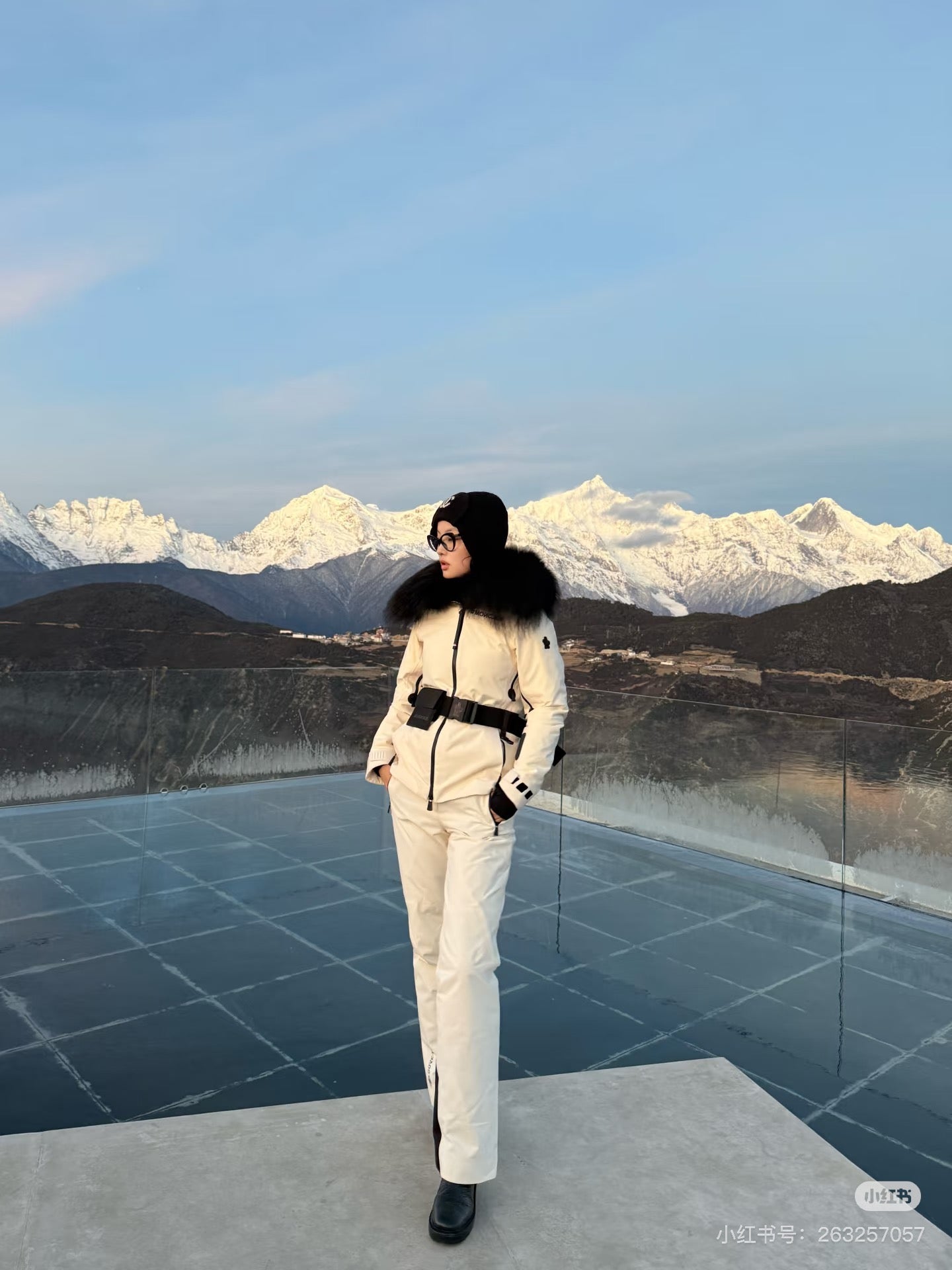 Monc 25fw down ski wear
