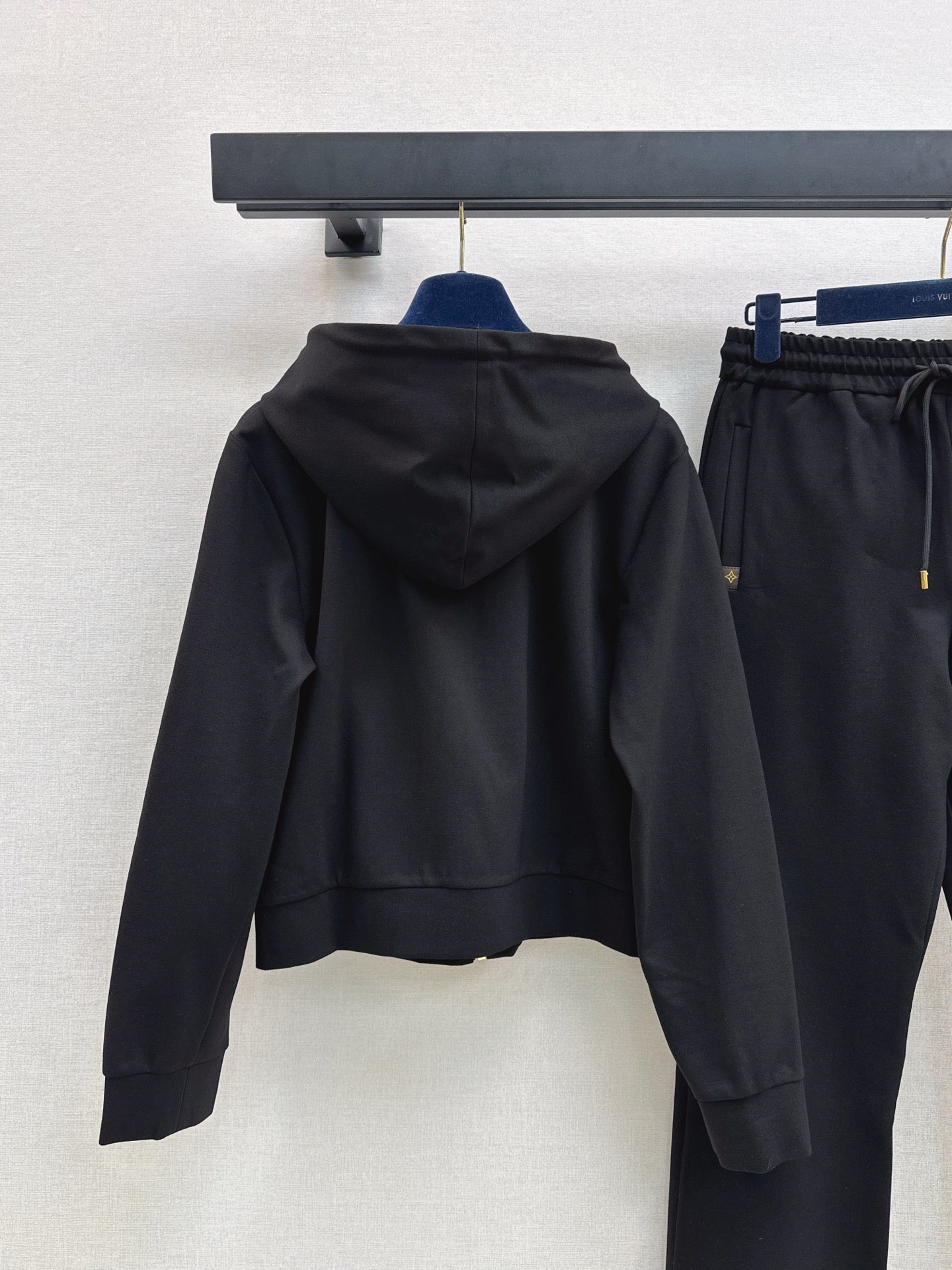 Loui 25fw suit