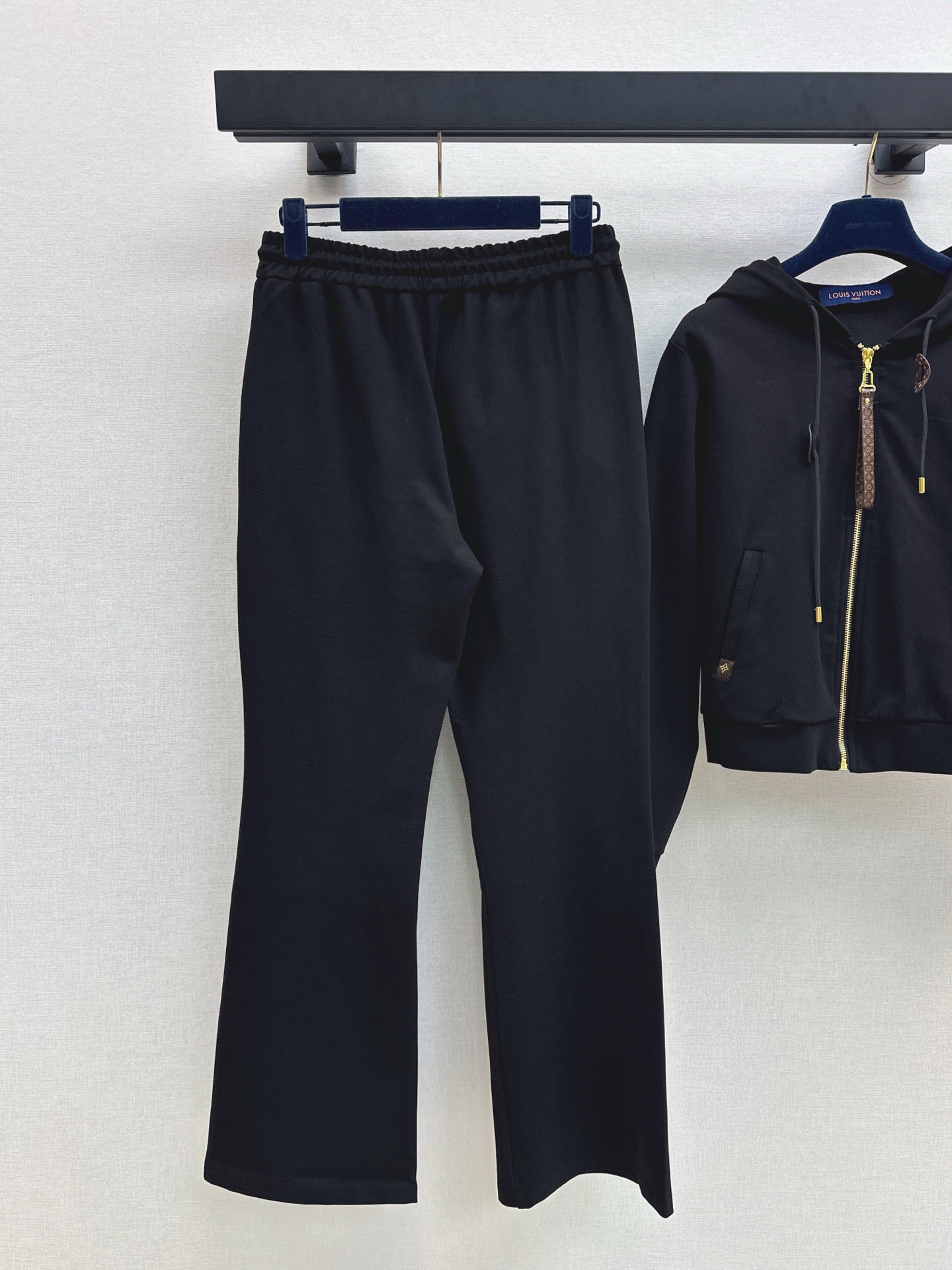 Loui 25fw suit