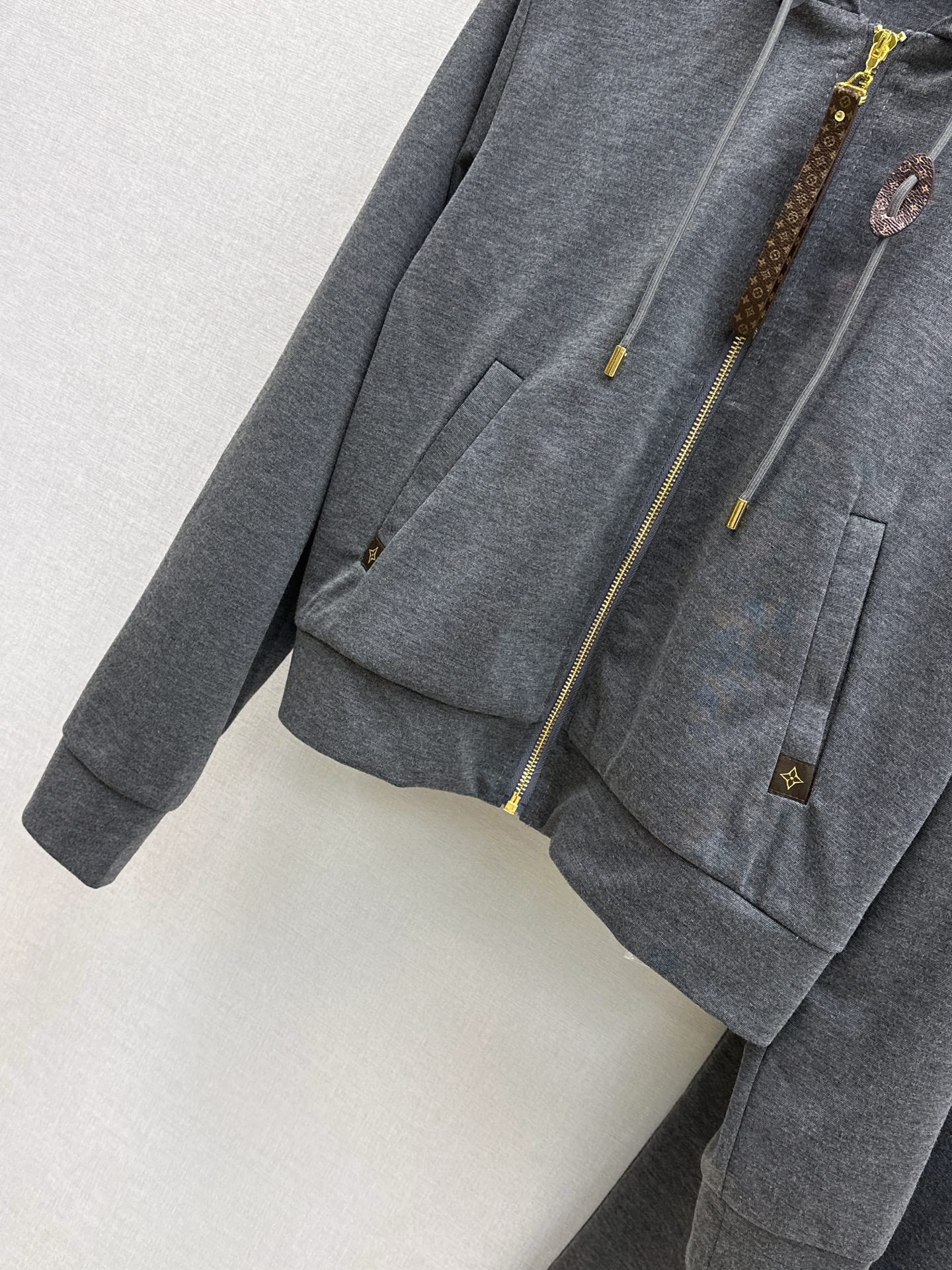 Loui 25fw suit