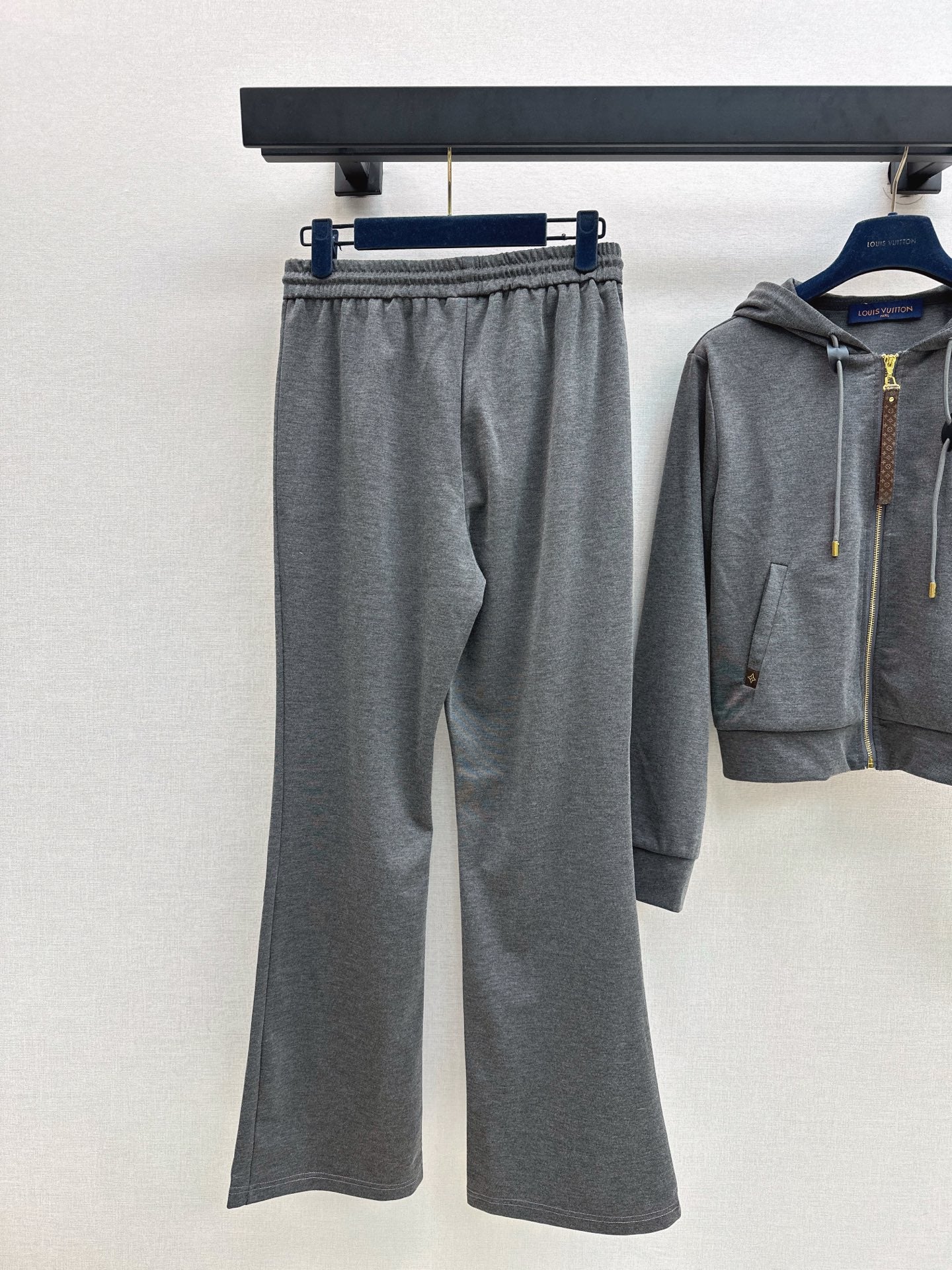 Loui 25fw suit