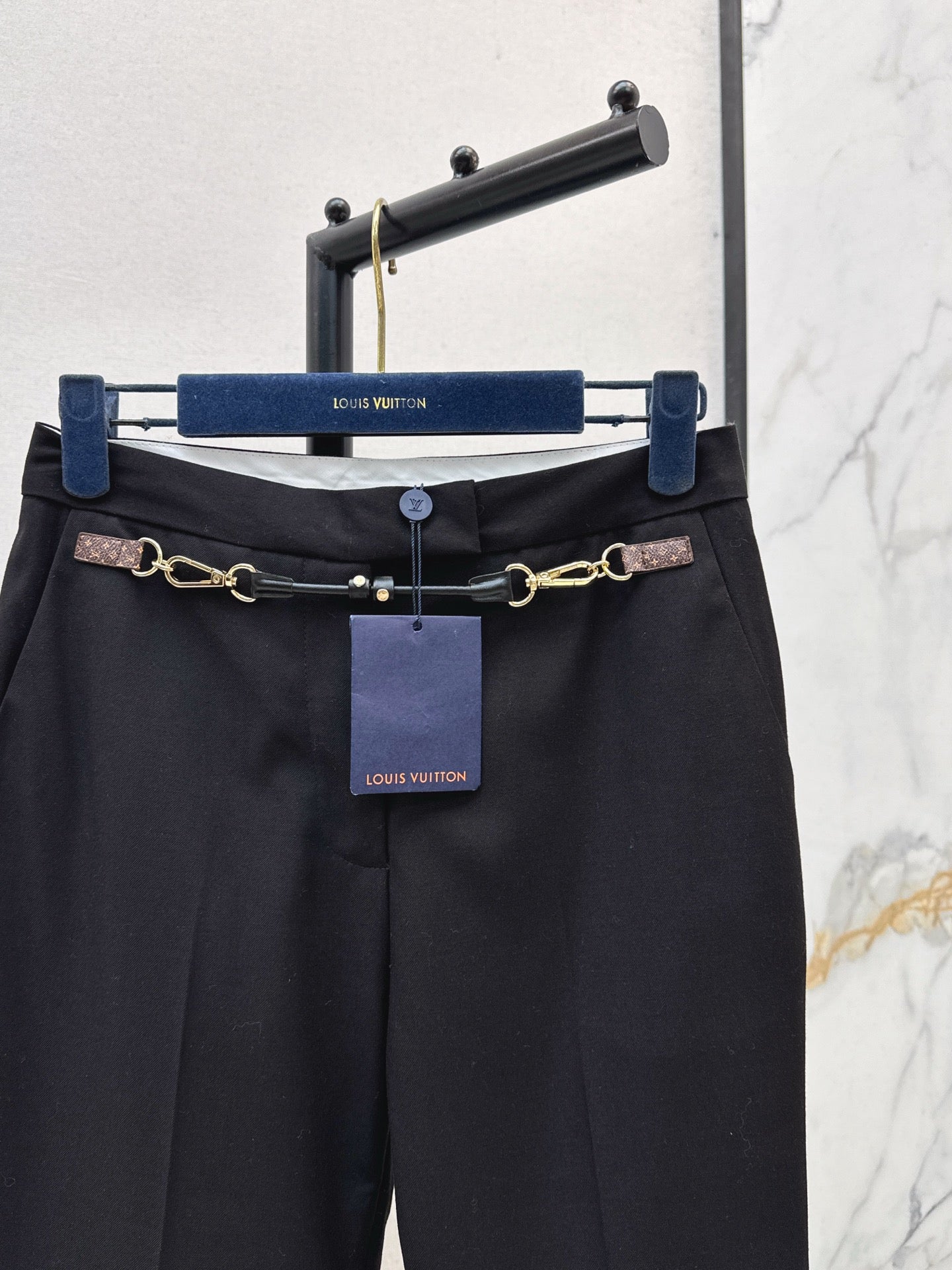 Loui 25fw pants
