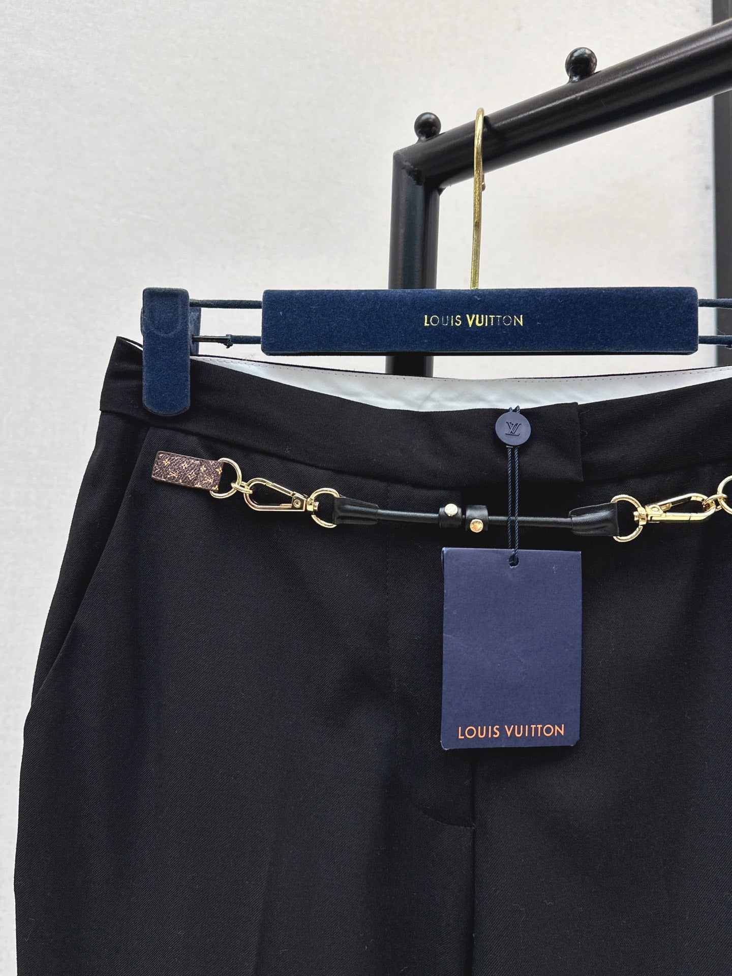 Loui 25fw pants
