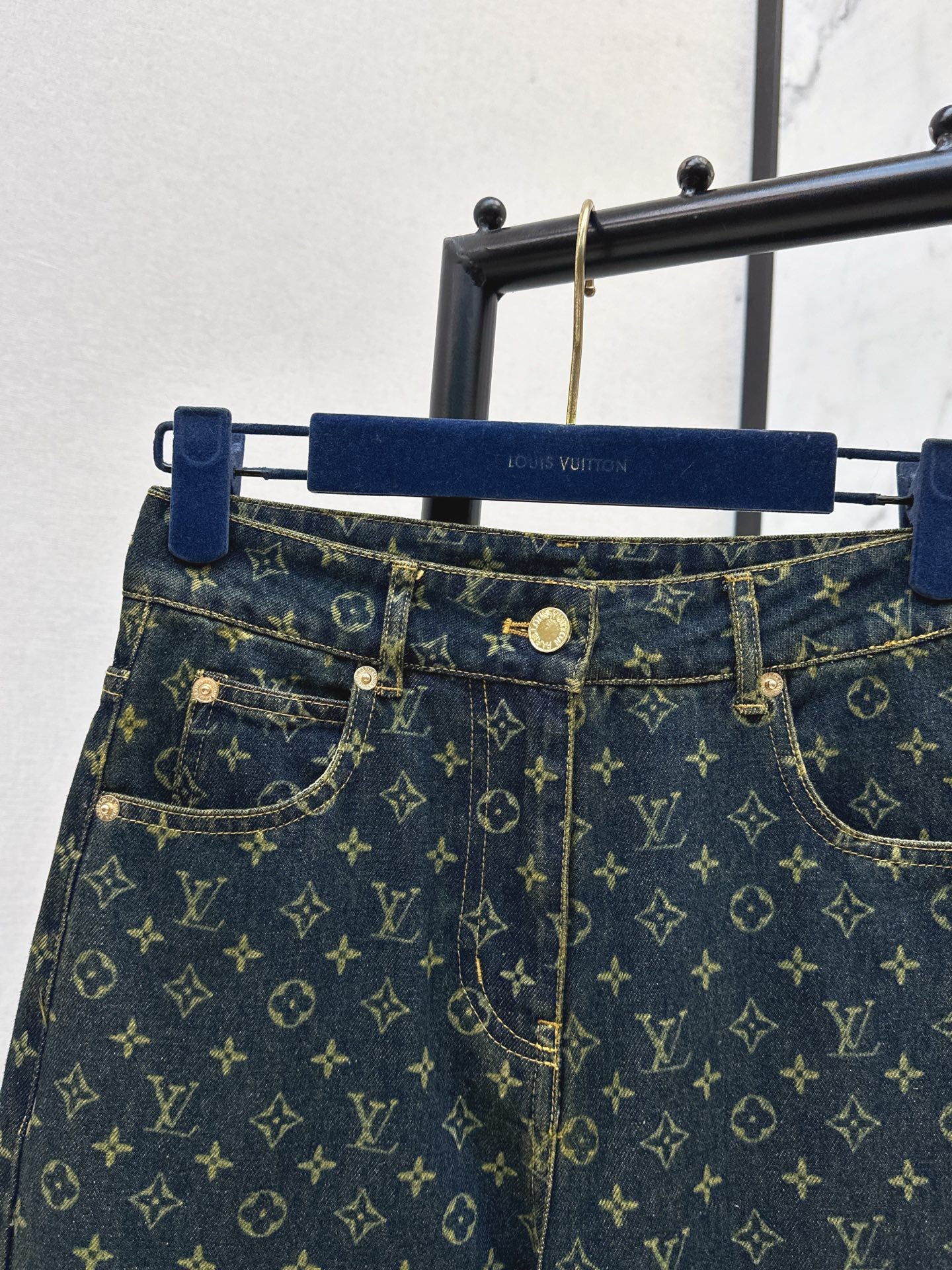 Loui 25fw denim pants