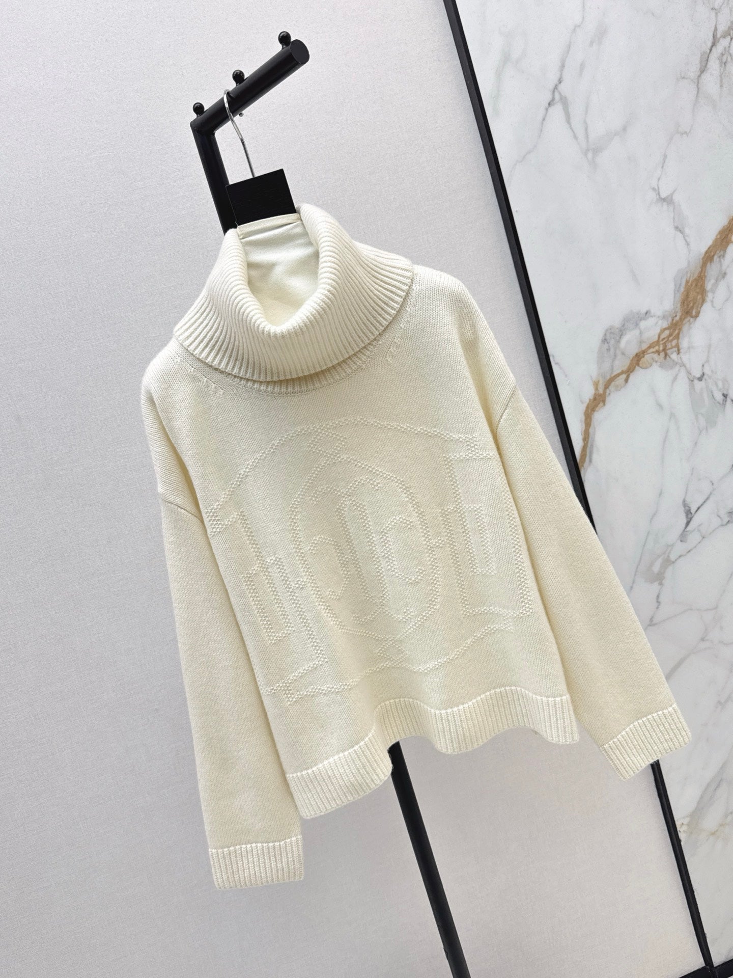 Herm 25fw cashmere sweater