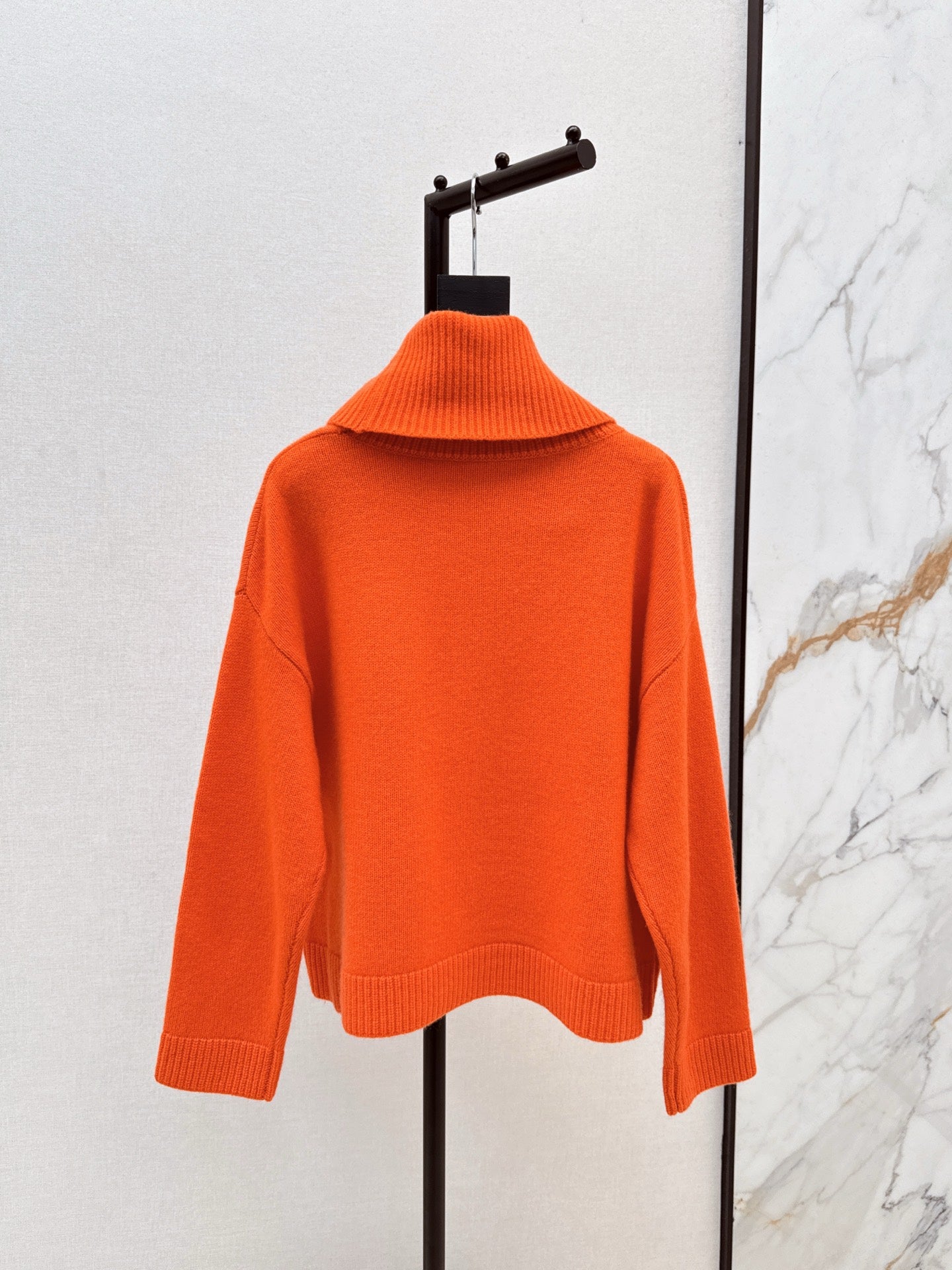 Herm 25fw cashmere sweater
