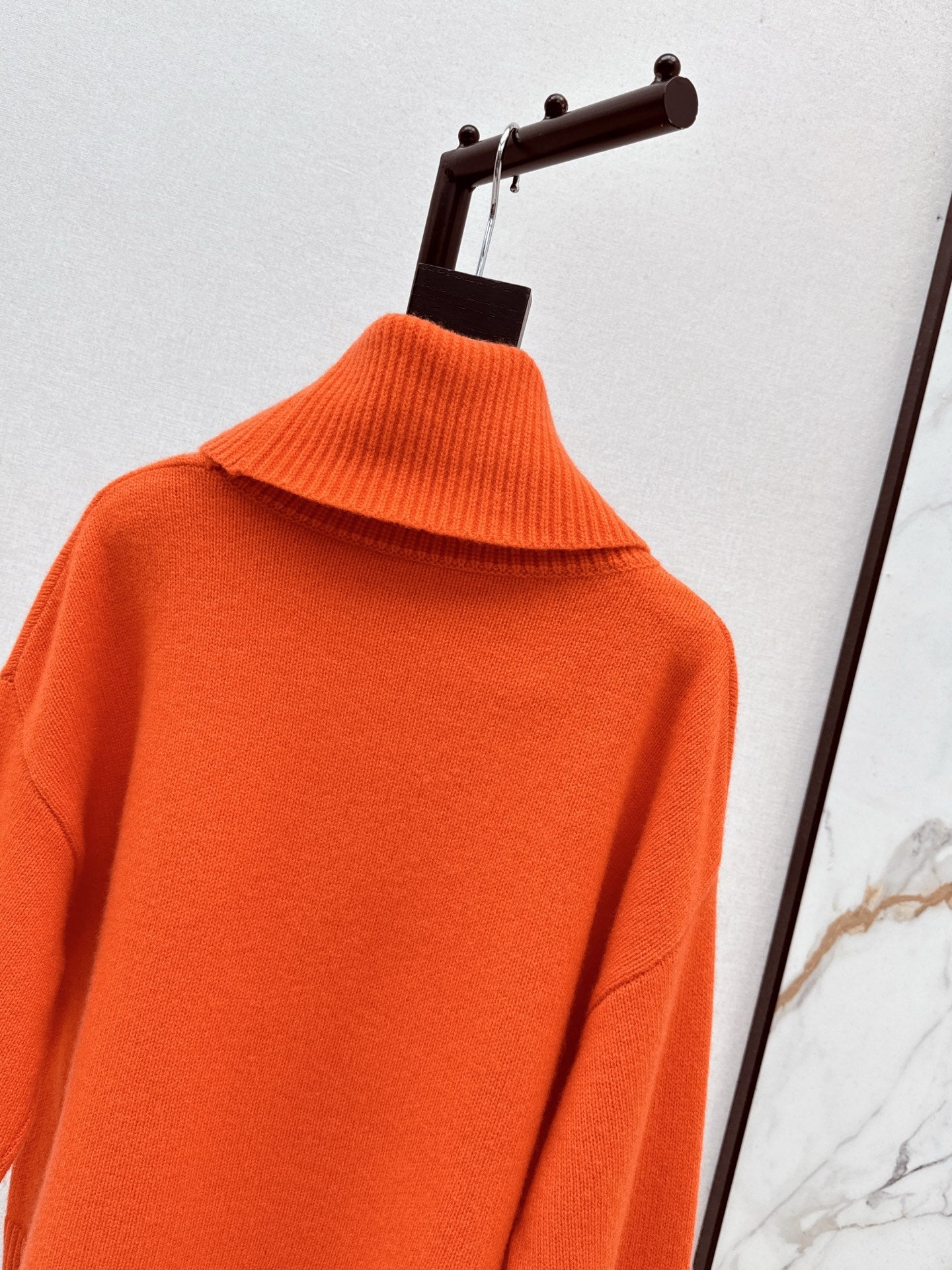 Herm 25fw cashmere sweater