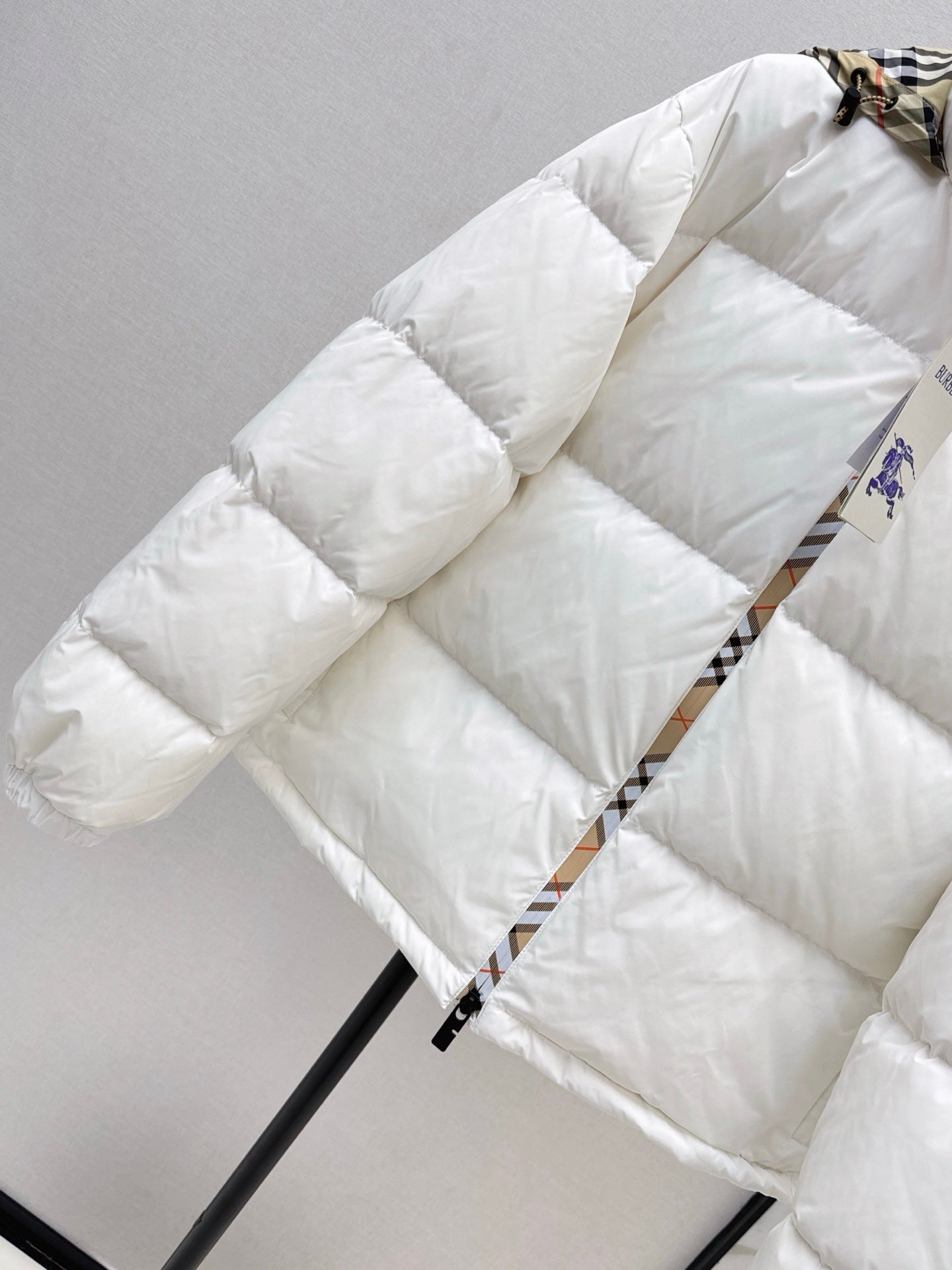 Bur 25fw down jacket