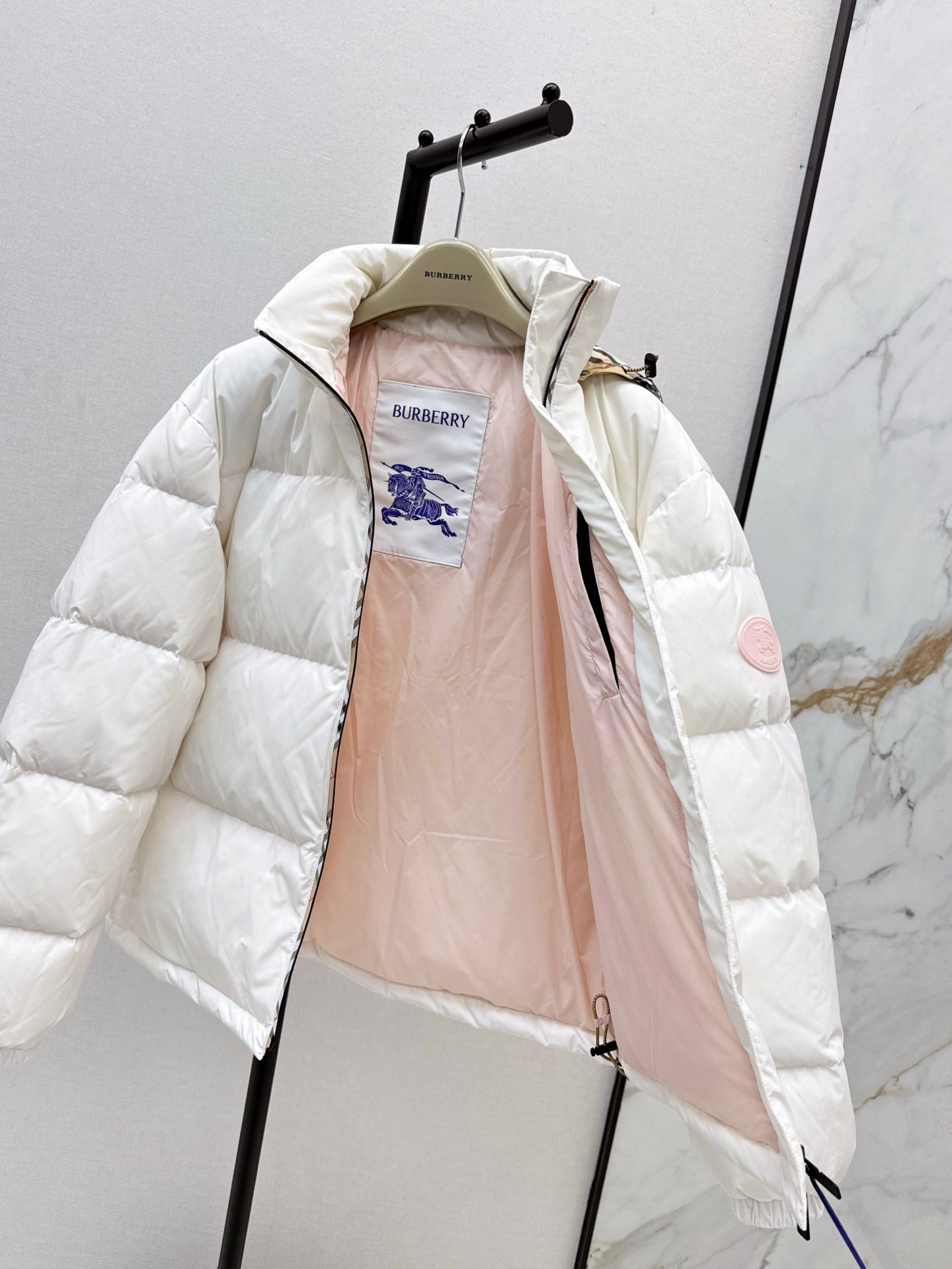 Bur 25fw down jacket