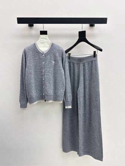 CD 25fw knitted suit