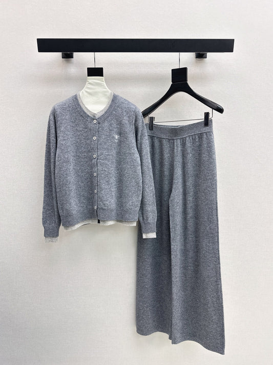 CD 25fw knitted suit
